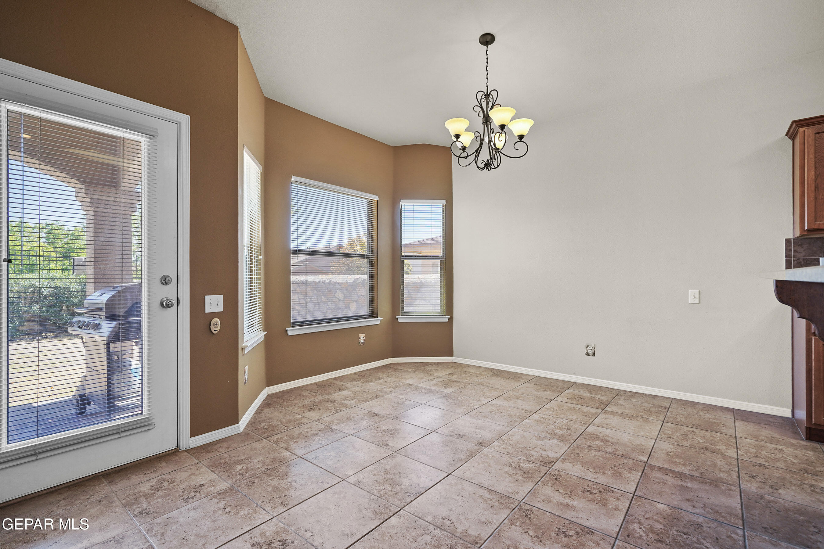 7332 KIOWA CREEK Drive
