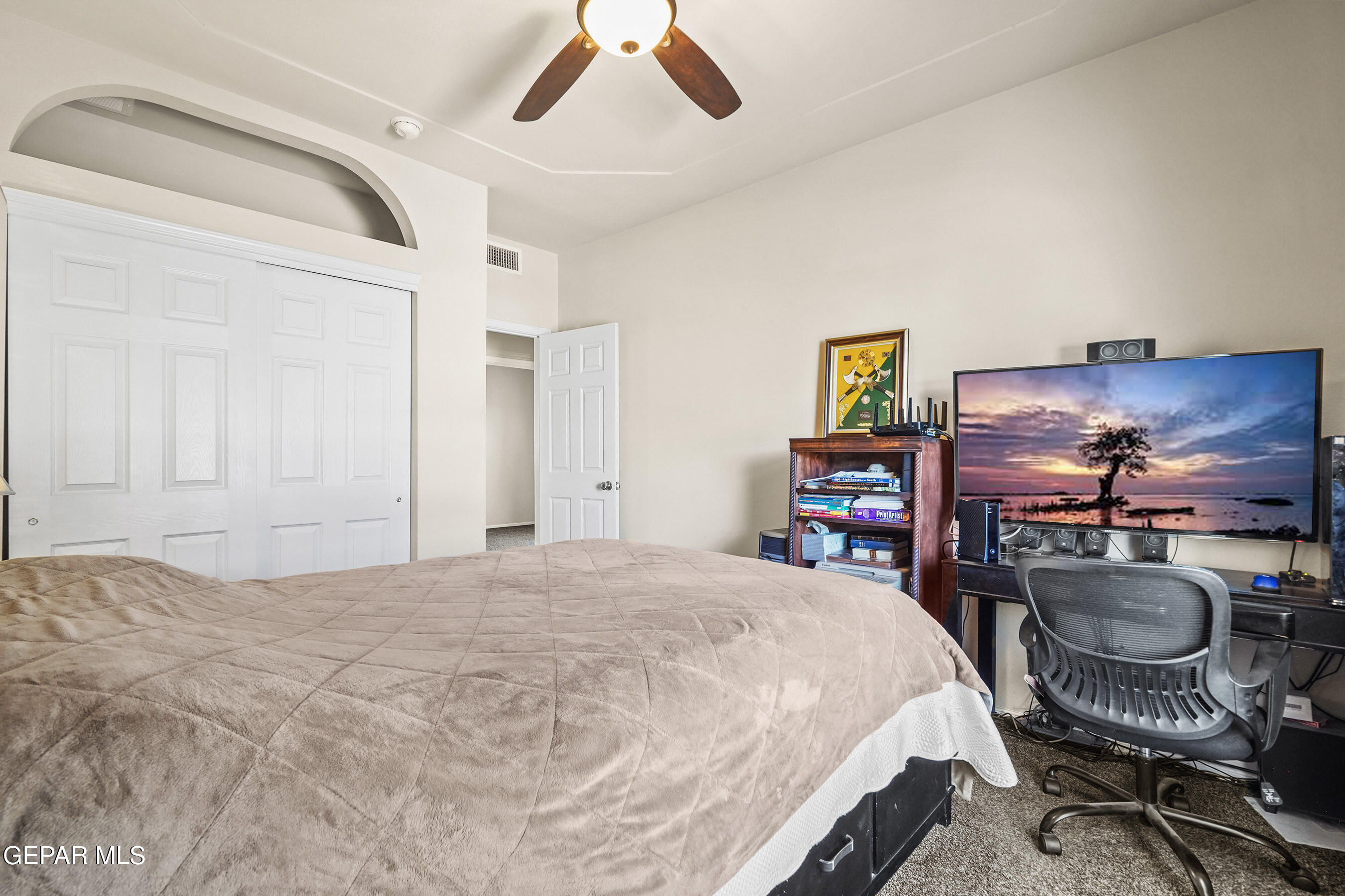 7332 KIOWA CREEK Drive