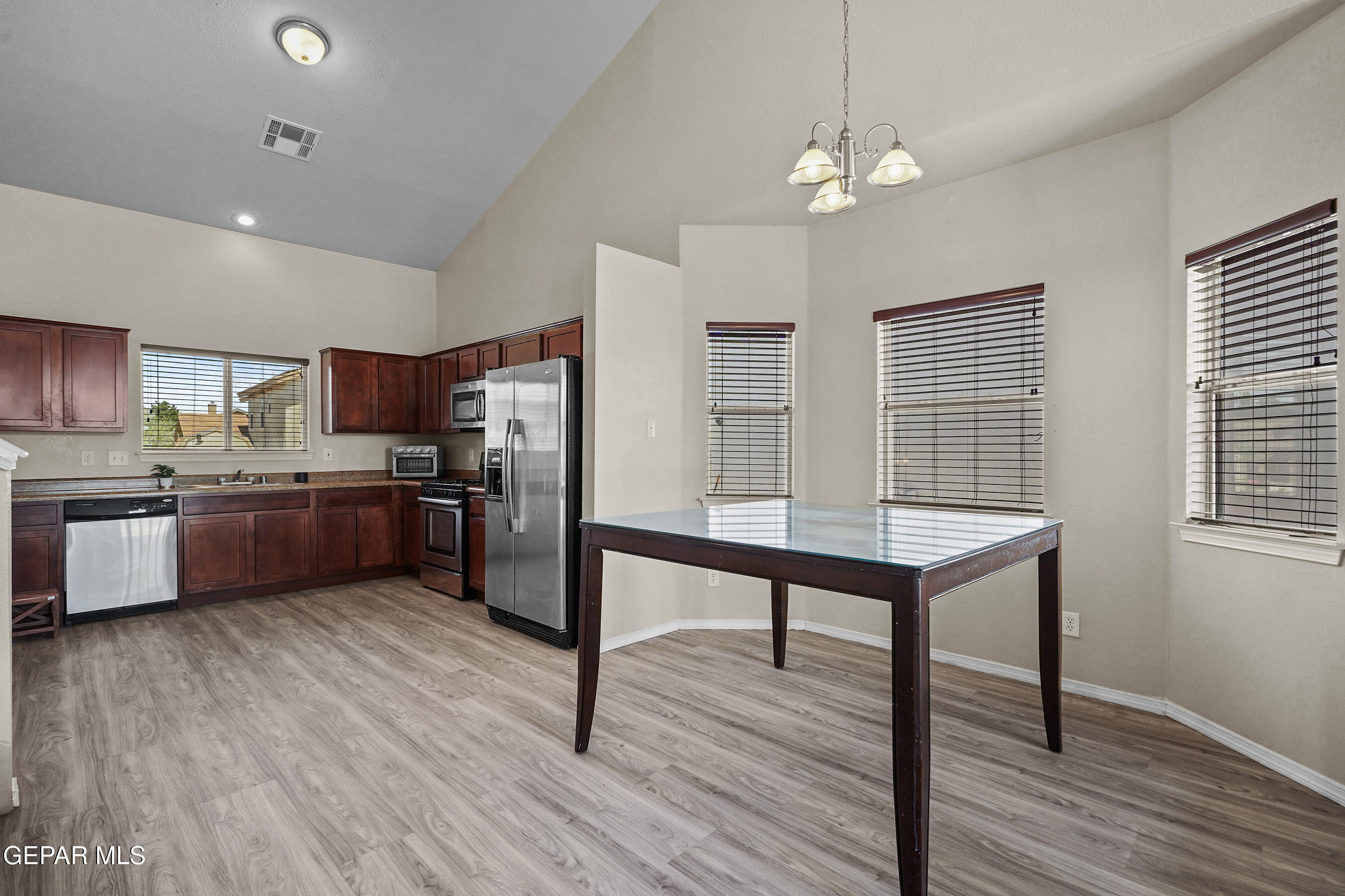 14185 SMOKEY POINT Drive