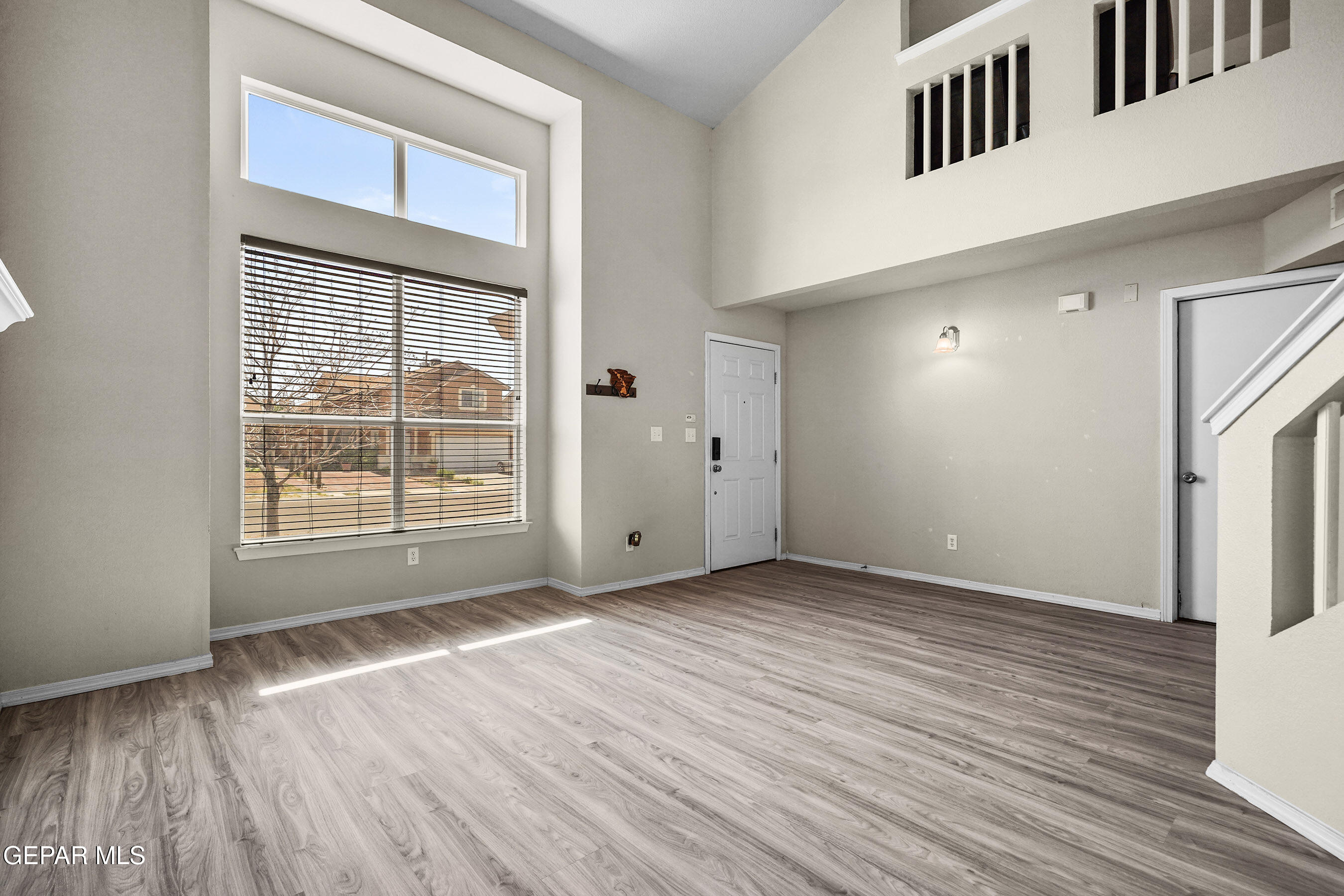14185 SMOKEY POINT Drive