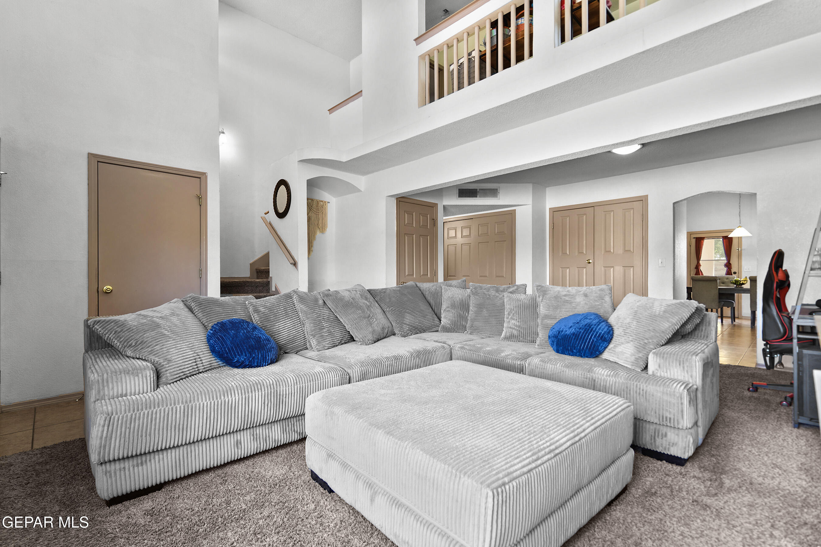 11400 PIFAS NEVAREZ Place