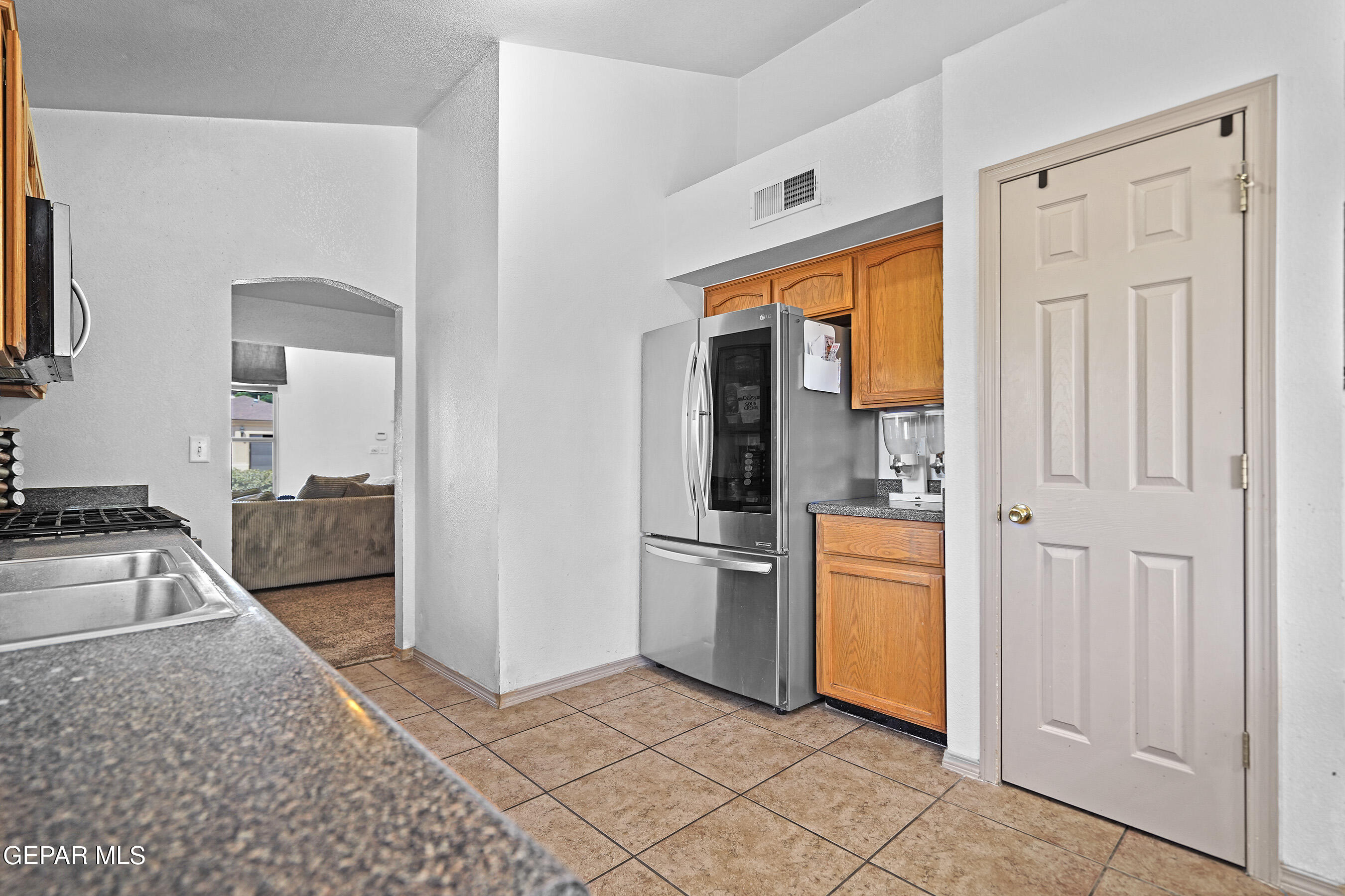 11400 PIFAS NEVAREZ Place