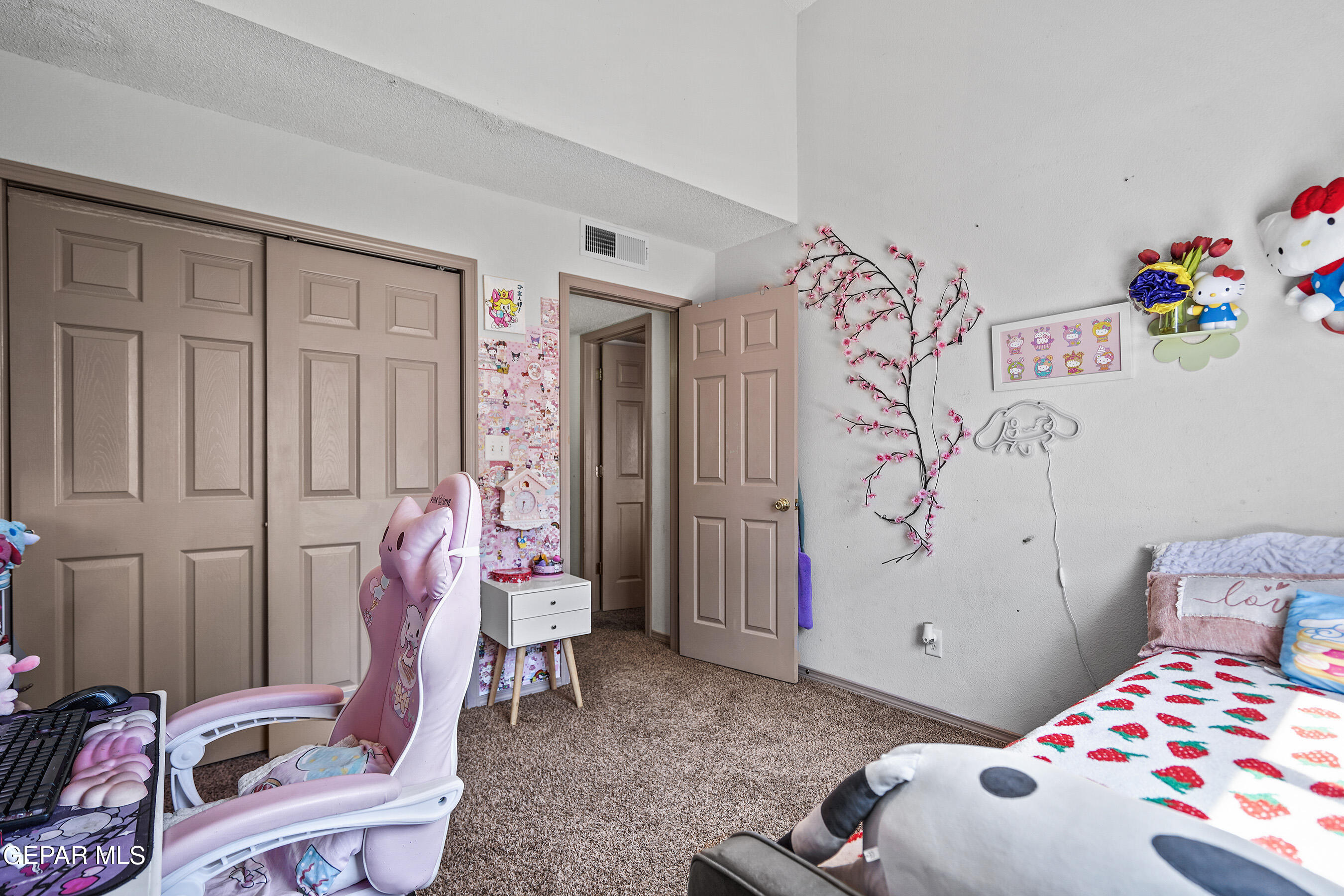 11400 PIFAS NEVAREZ Place