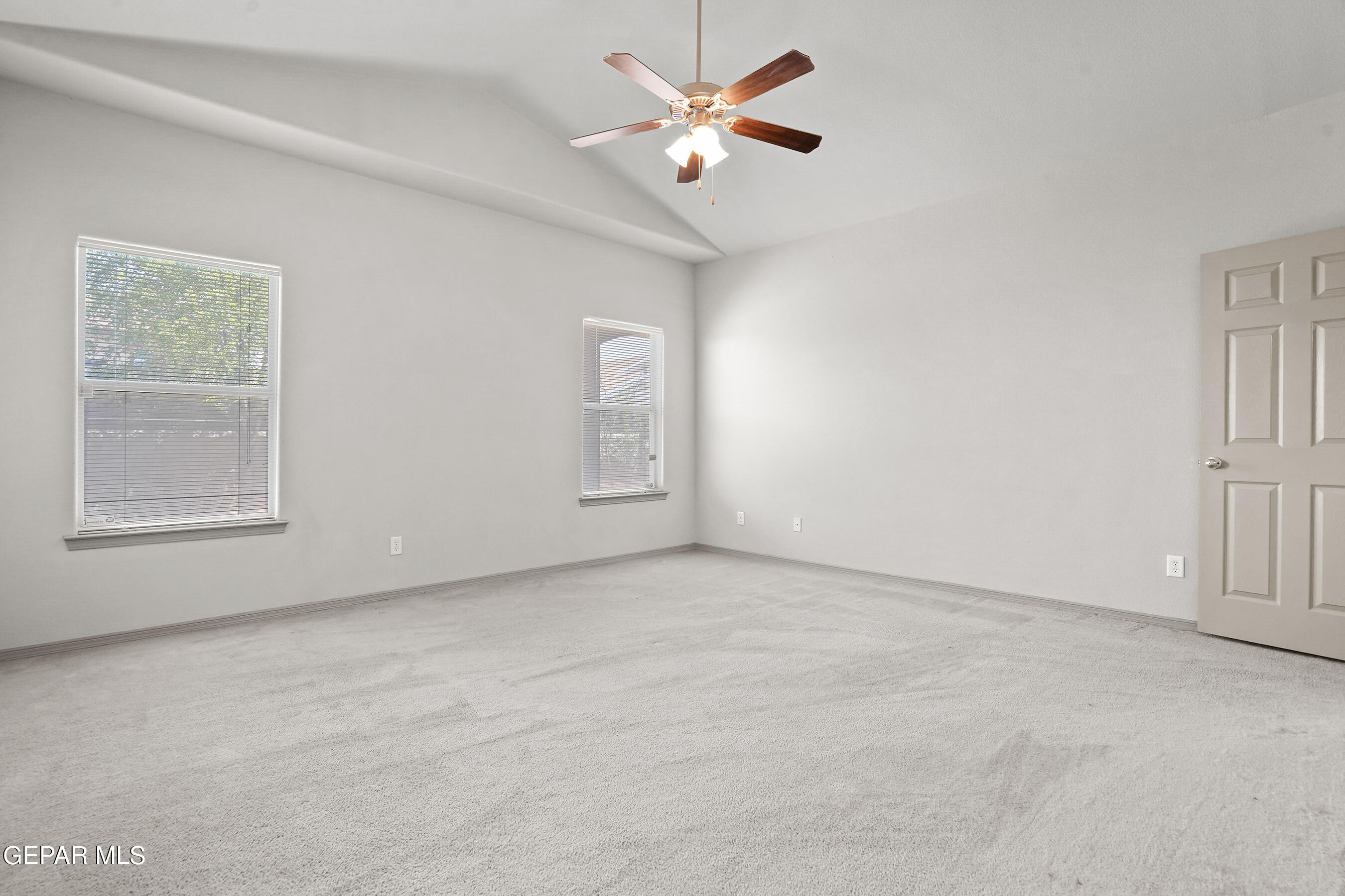 5480 IGNACIO FRIAS Drive