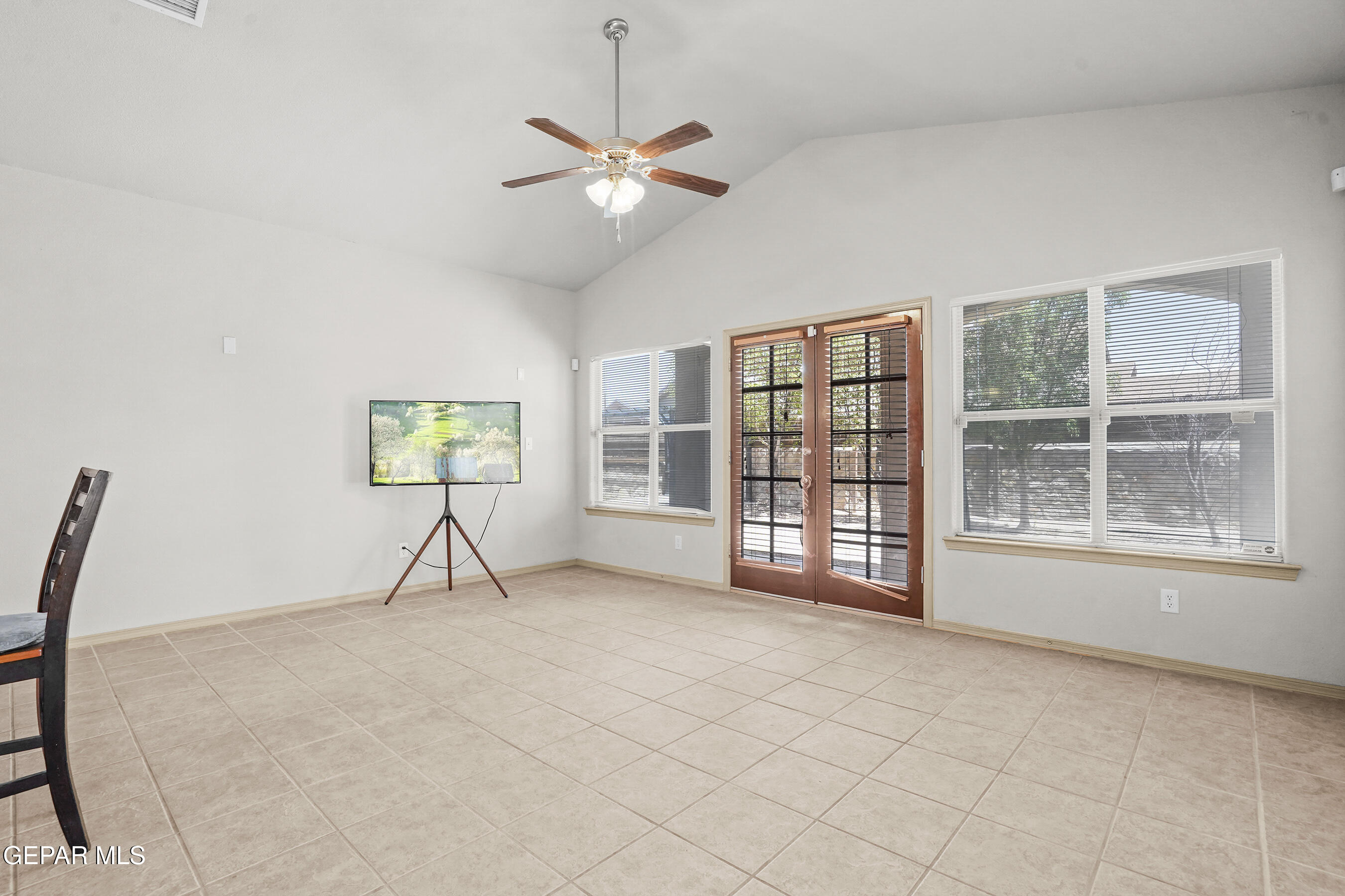 5480 IGNACIO FRIAS Drive