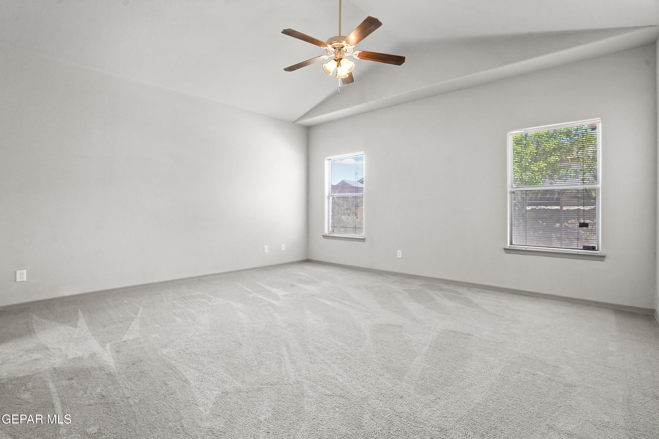 5480 IGNACIO FRIAS Drive