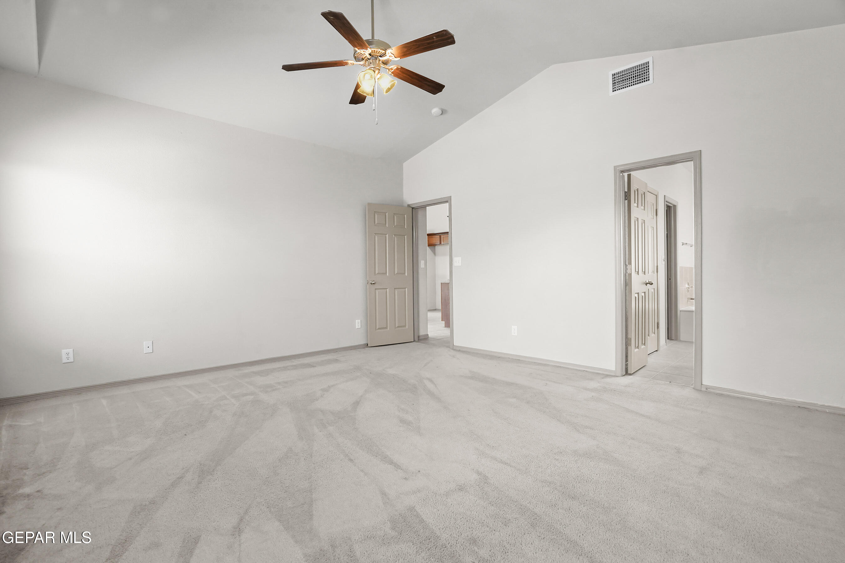 5480 IGNACIO FRIAS Drive