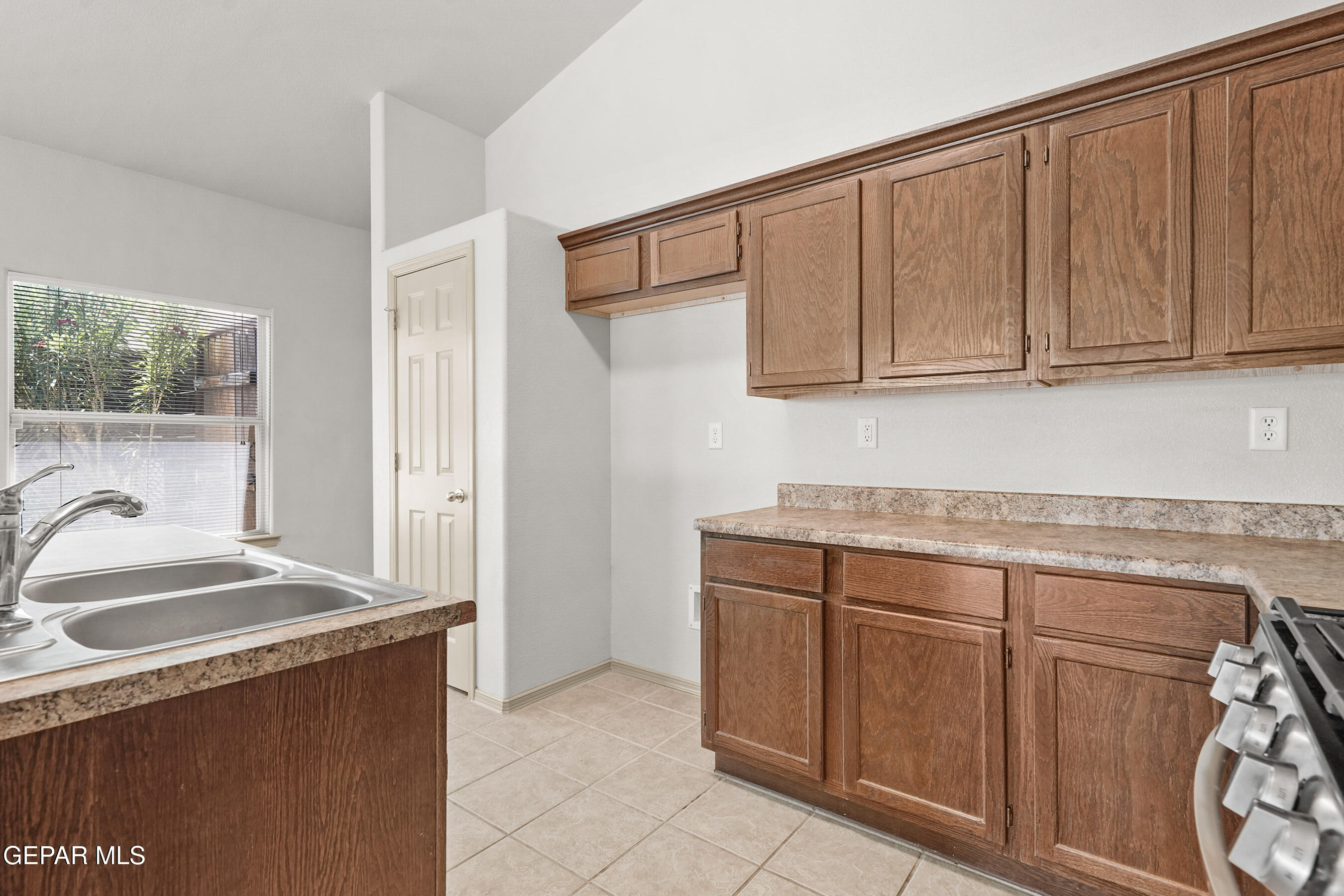 5480 IGNACIO FRIAS Drive