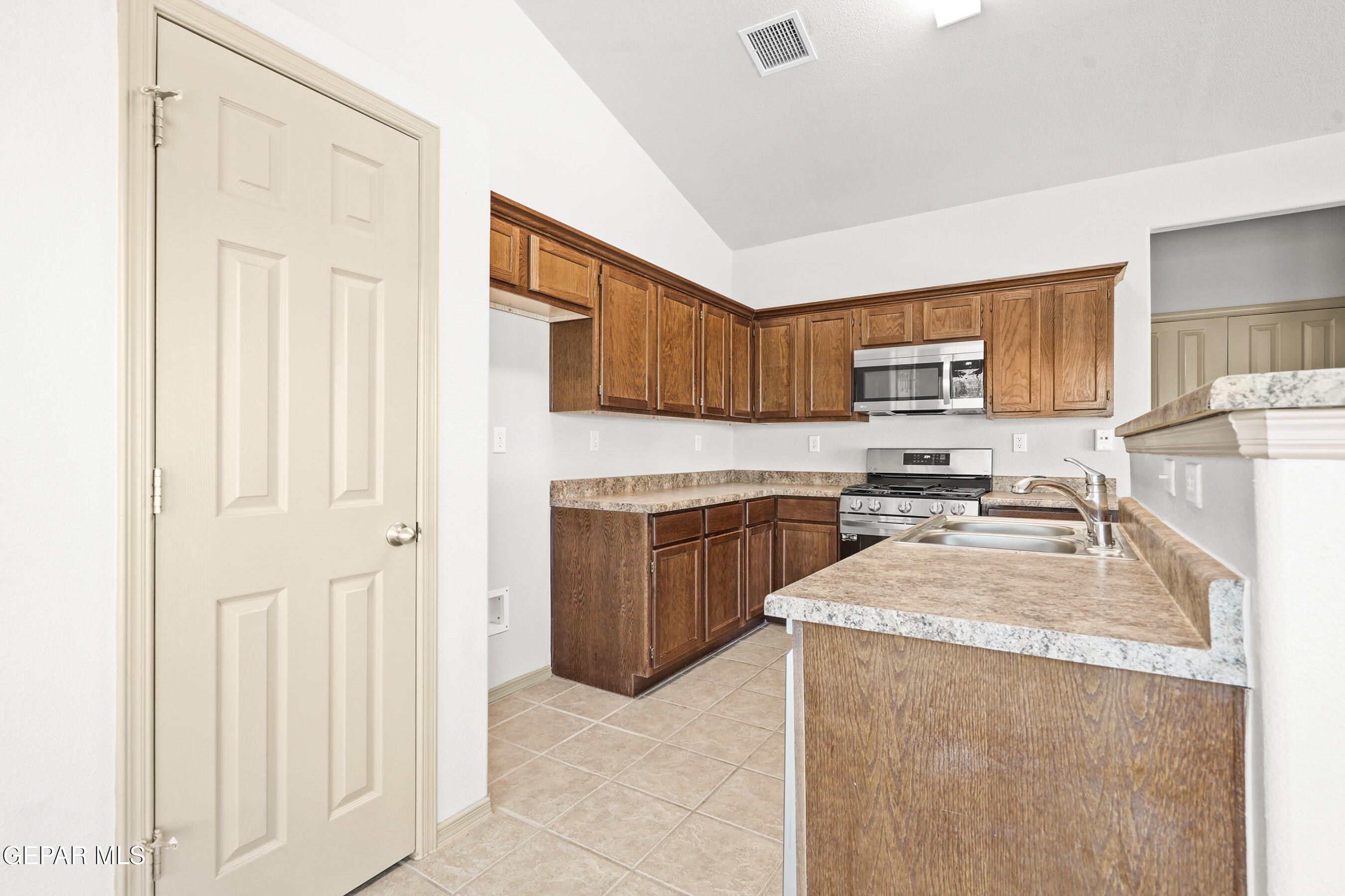 5480 IGNACIO FRIAS Drive