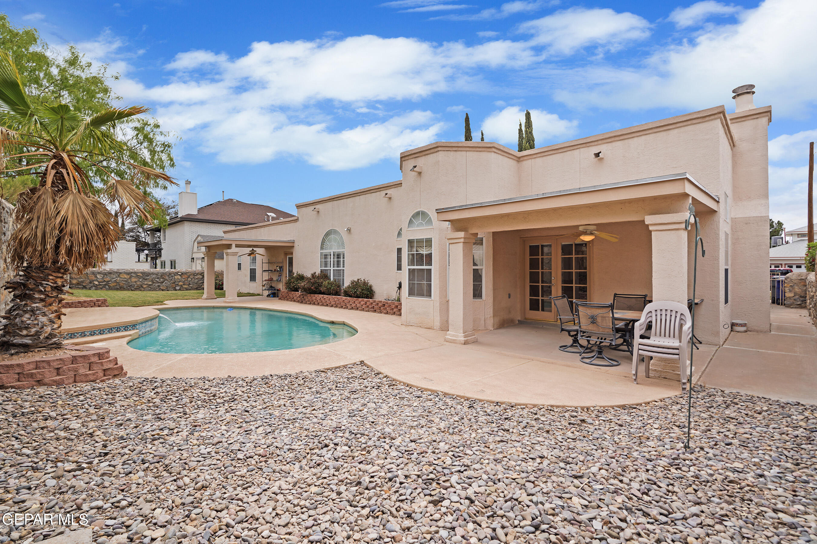 6248 LOS BANCOS Drive