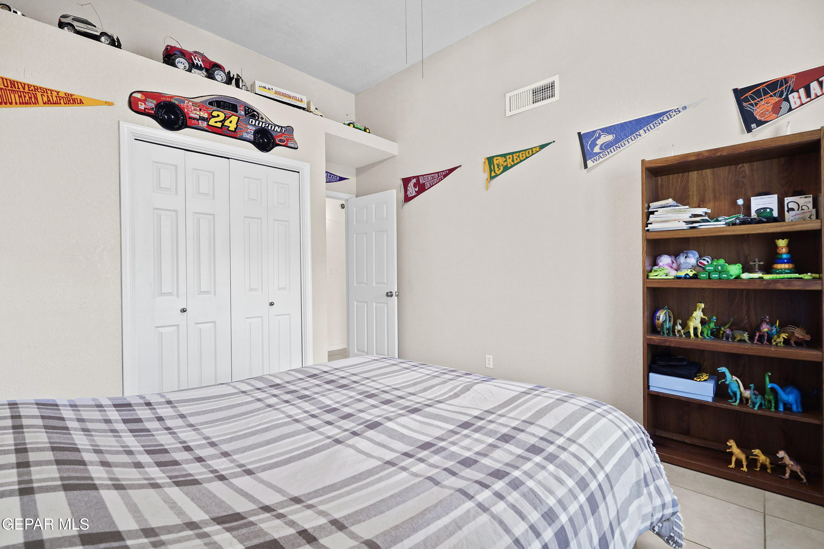 6248 LOS BANCOS Drive