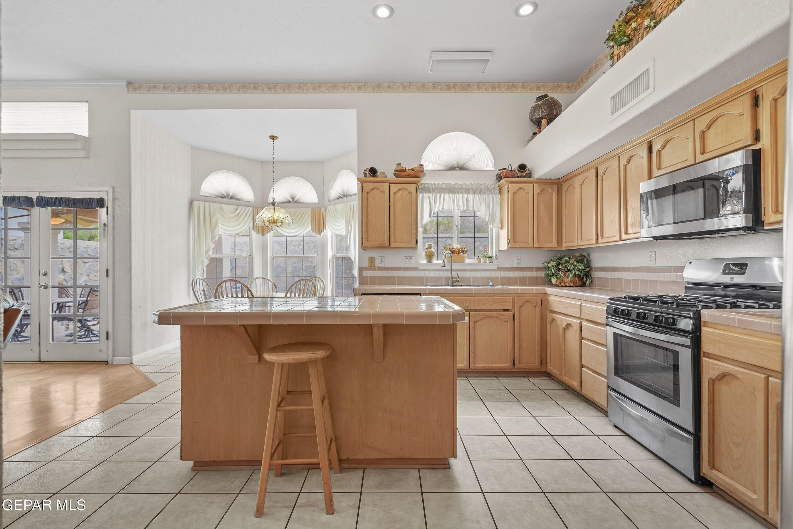 6248 LOS BANCOS Drive