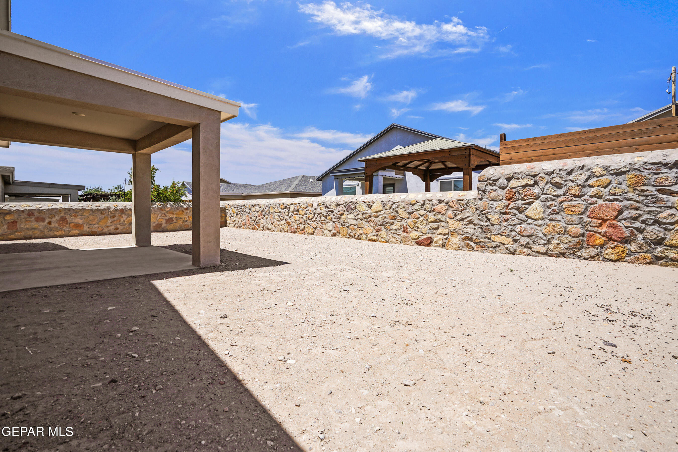 7325 EAGLE VISTA Drive