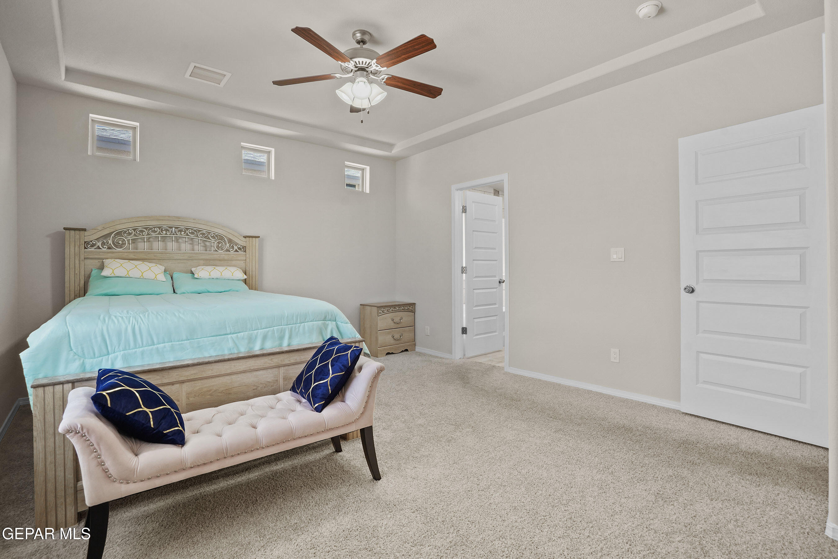 7325 EAGLE VISTA Drive