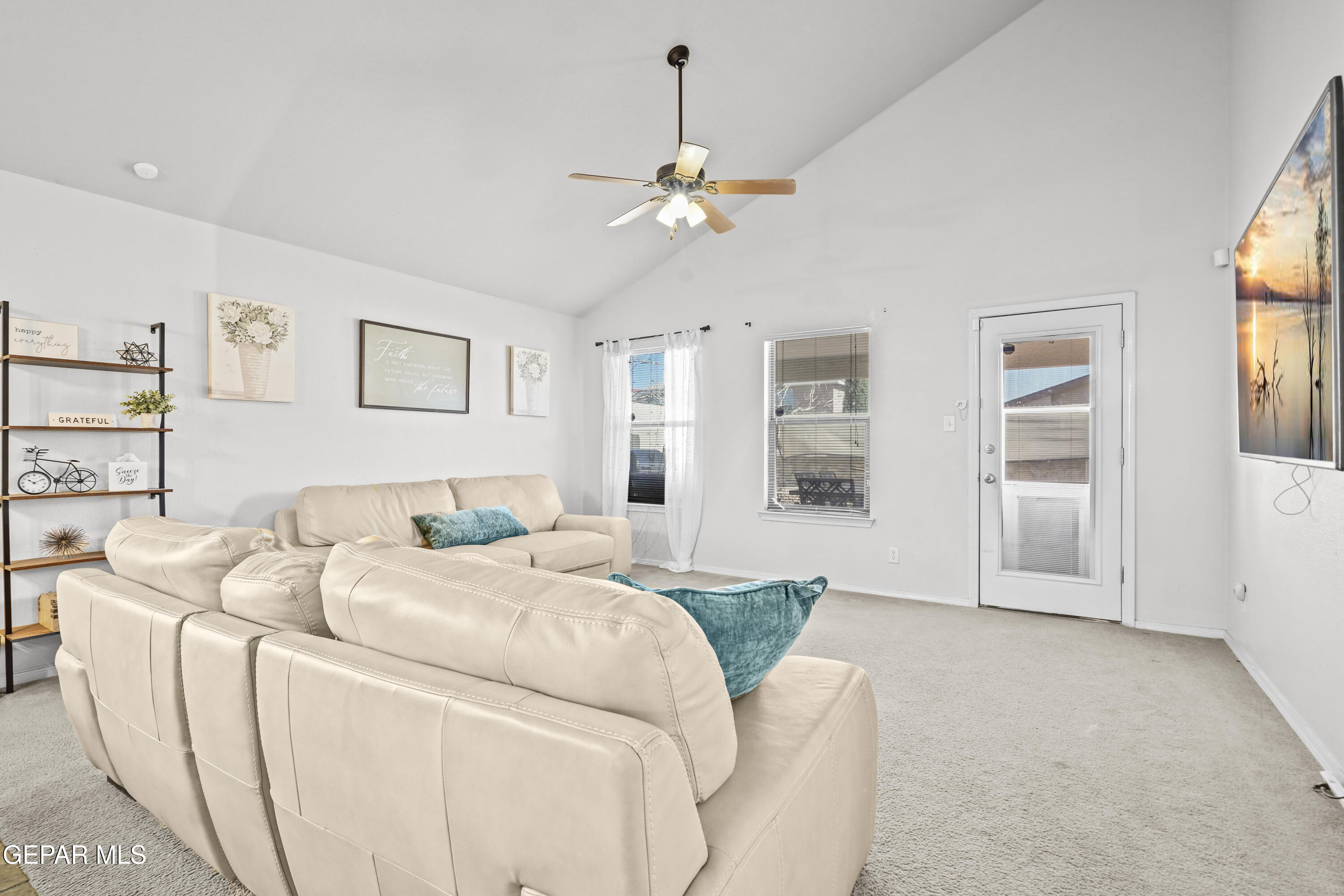 5044 STAMPEDE Drive
