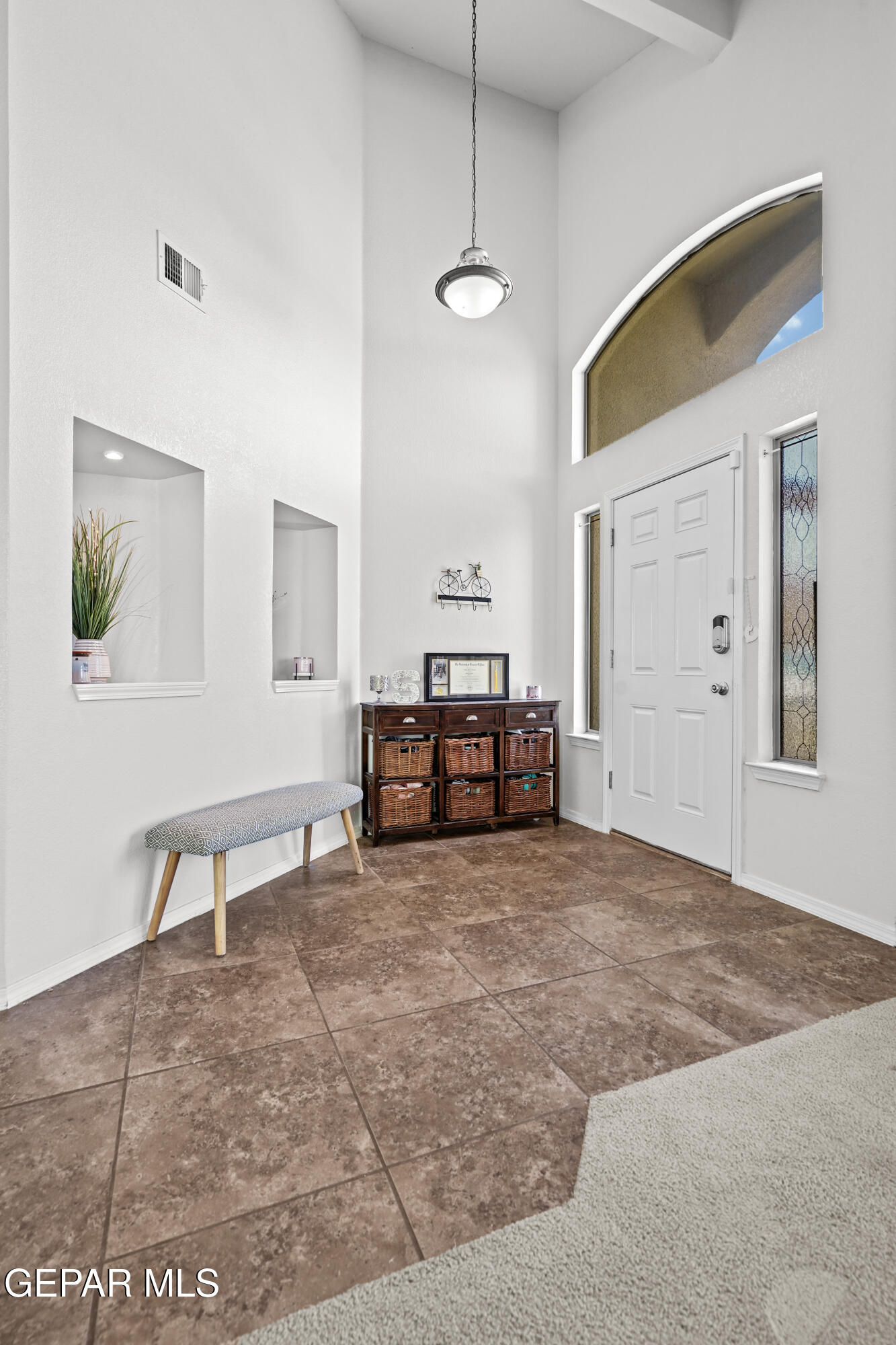 5044 STAMPEDE Drive