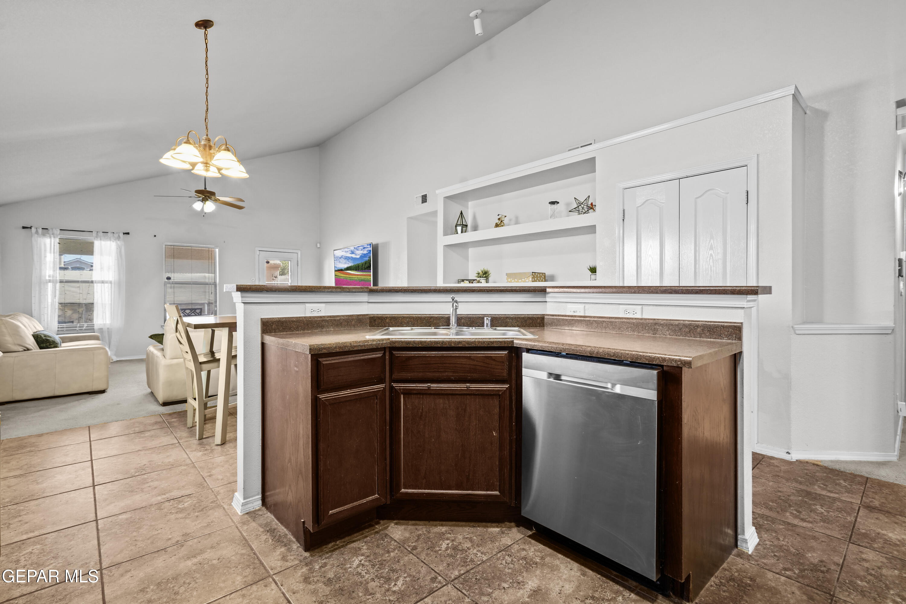 5044 STAMPEDE Drive