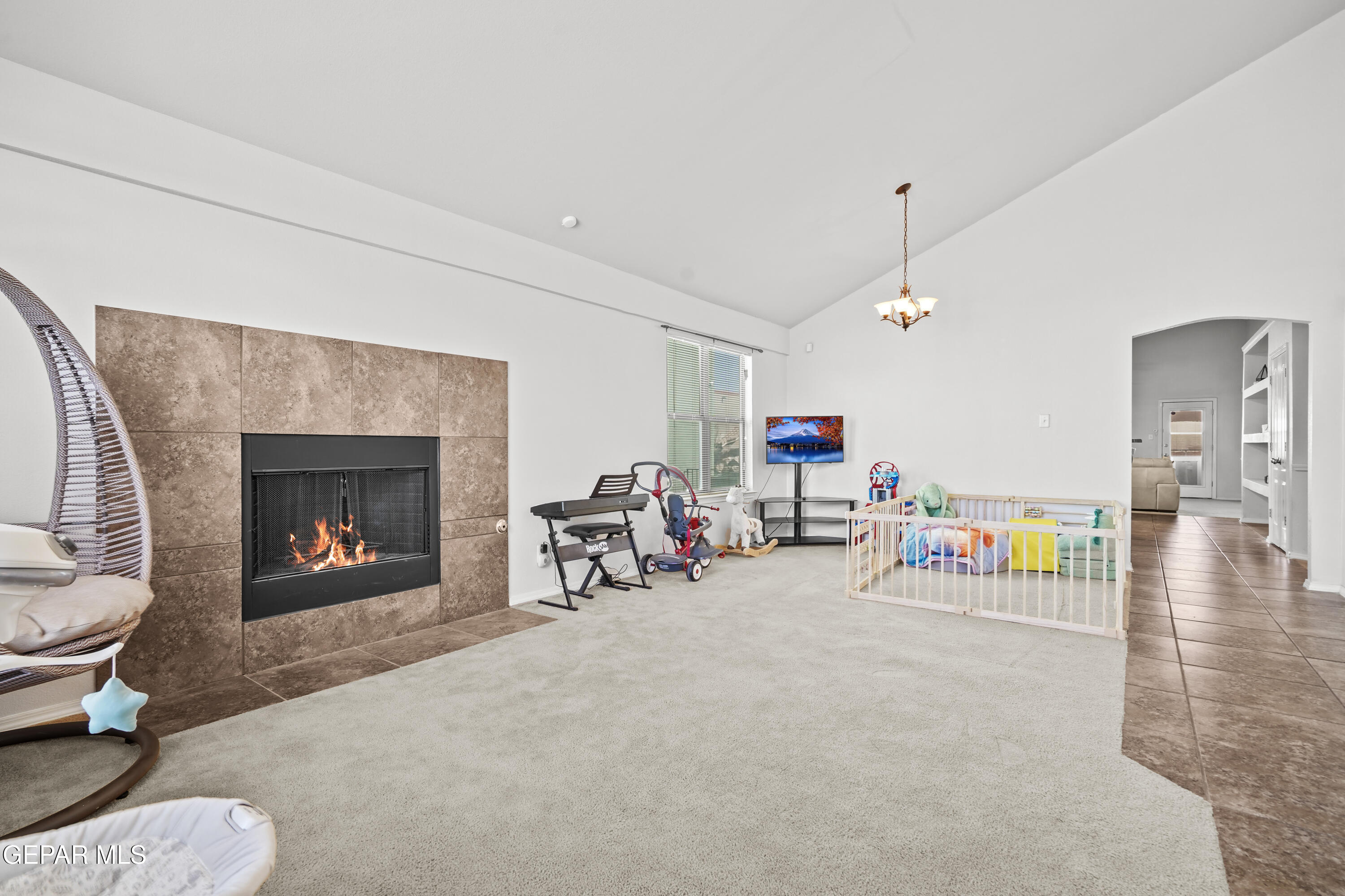 5044 STAMPEDE Drive