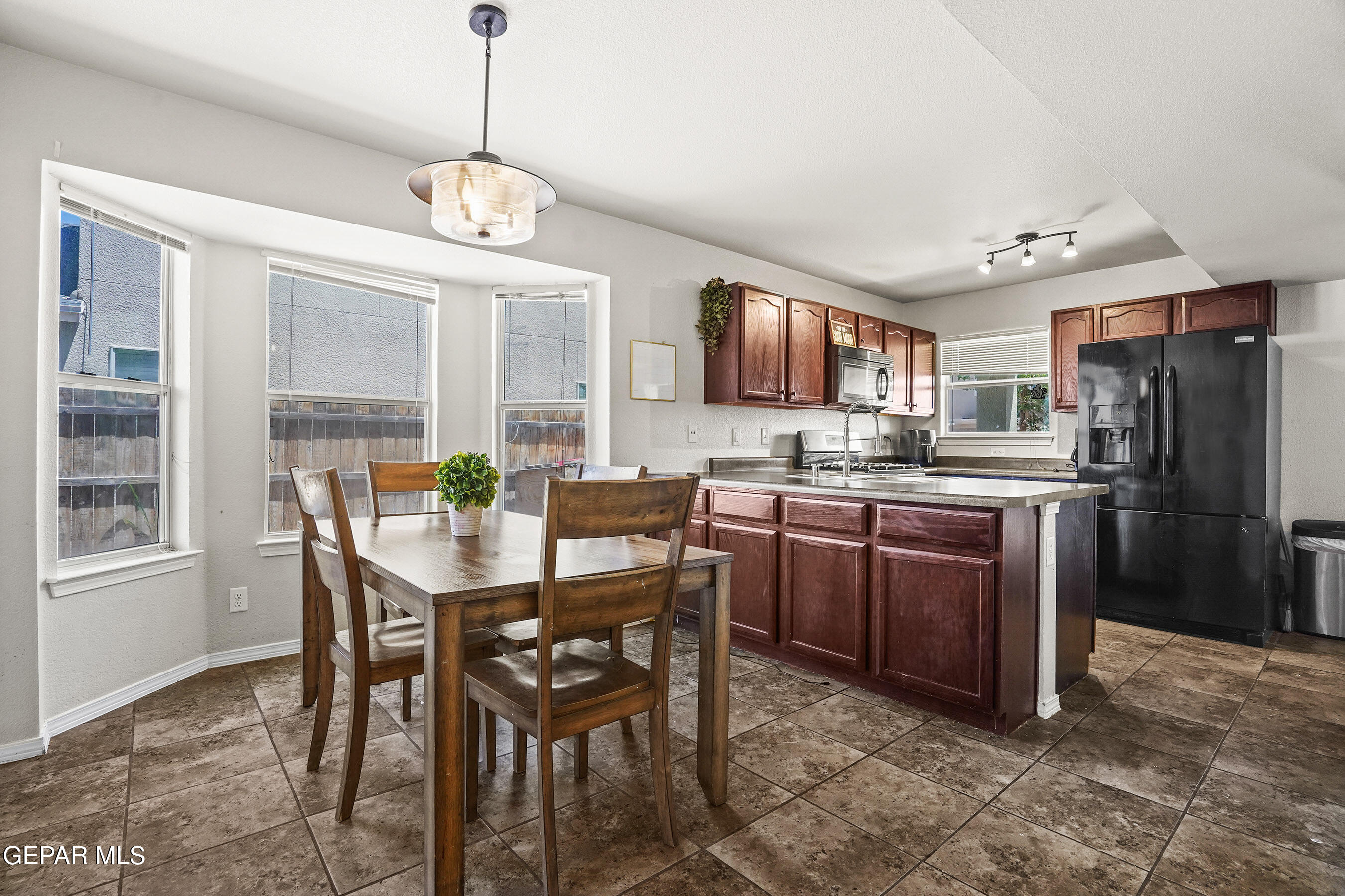 12020 COPPER POINT Place