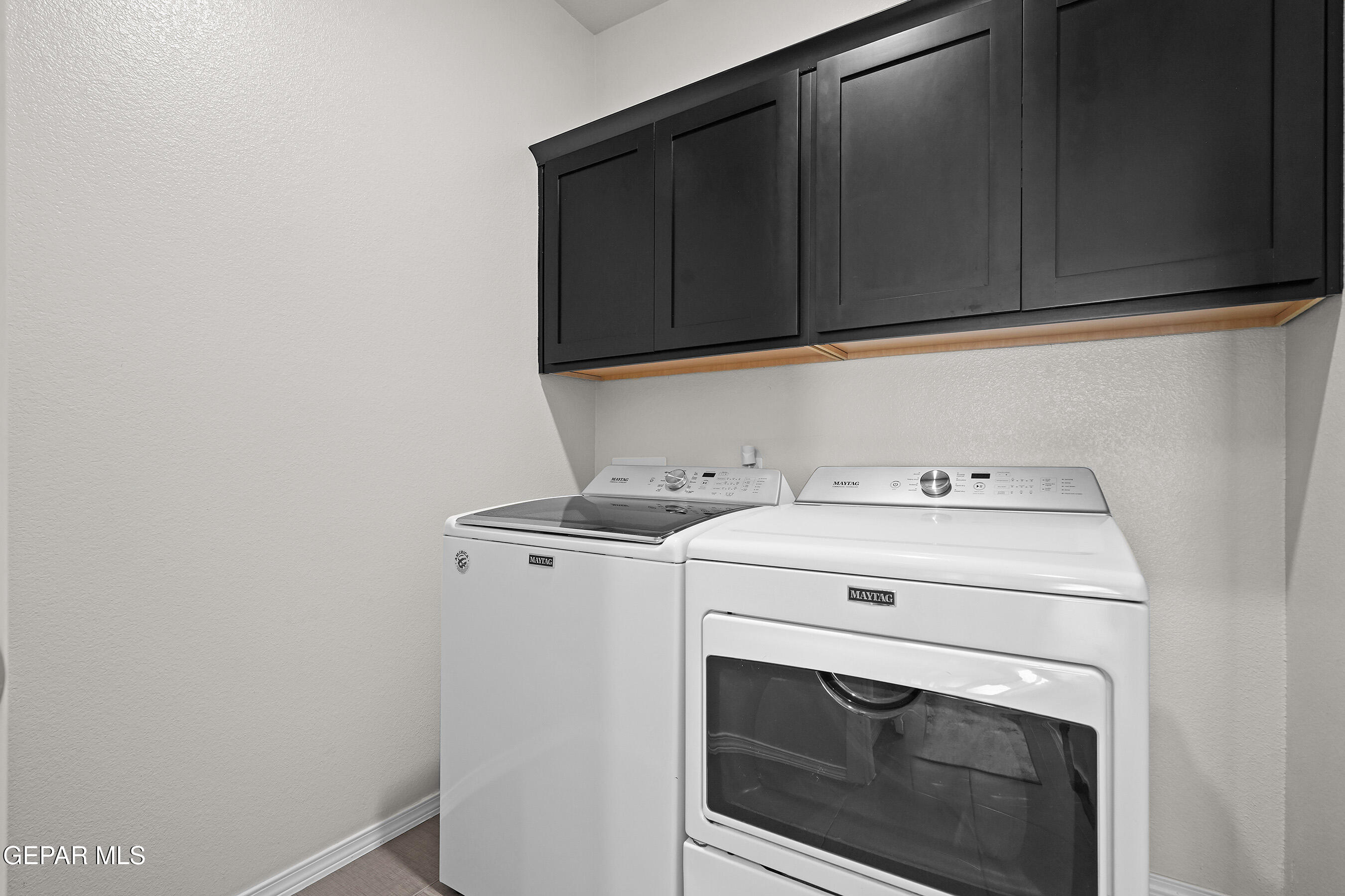 13589 Lancashire Street