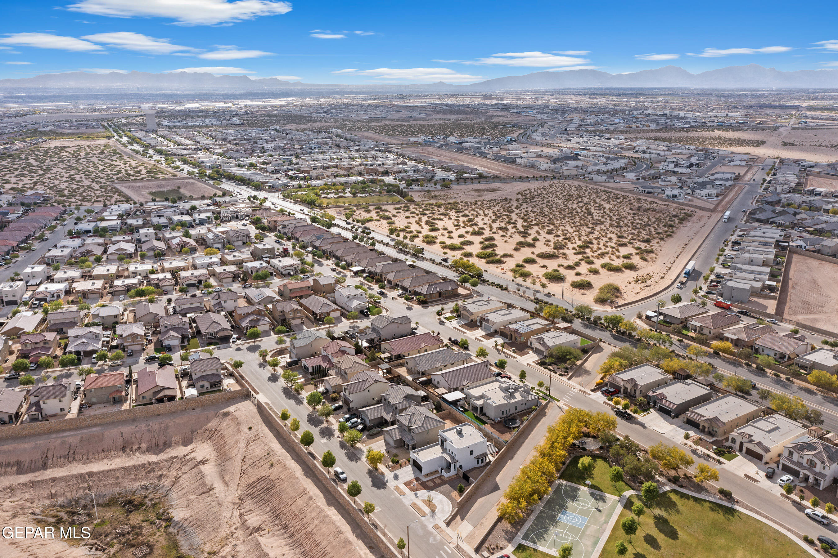 13589 Lancashire Street