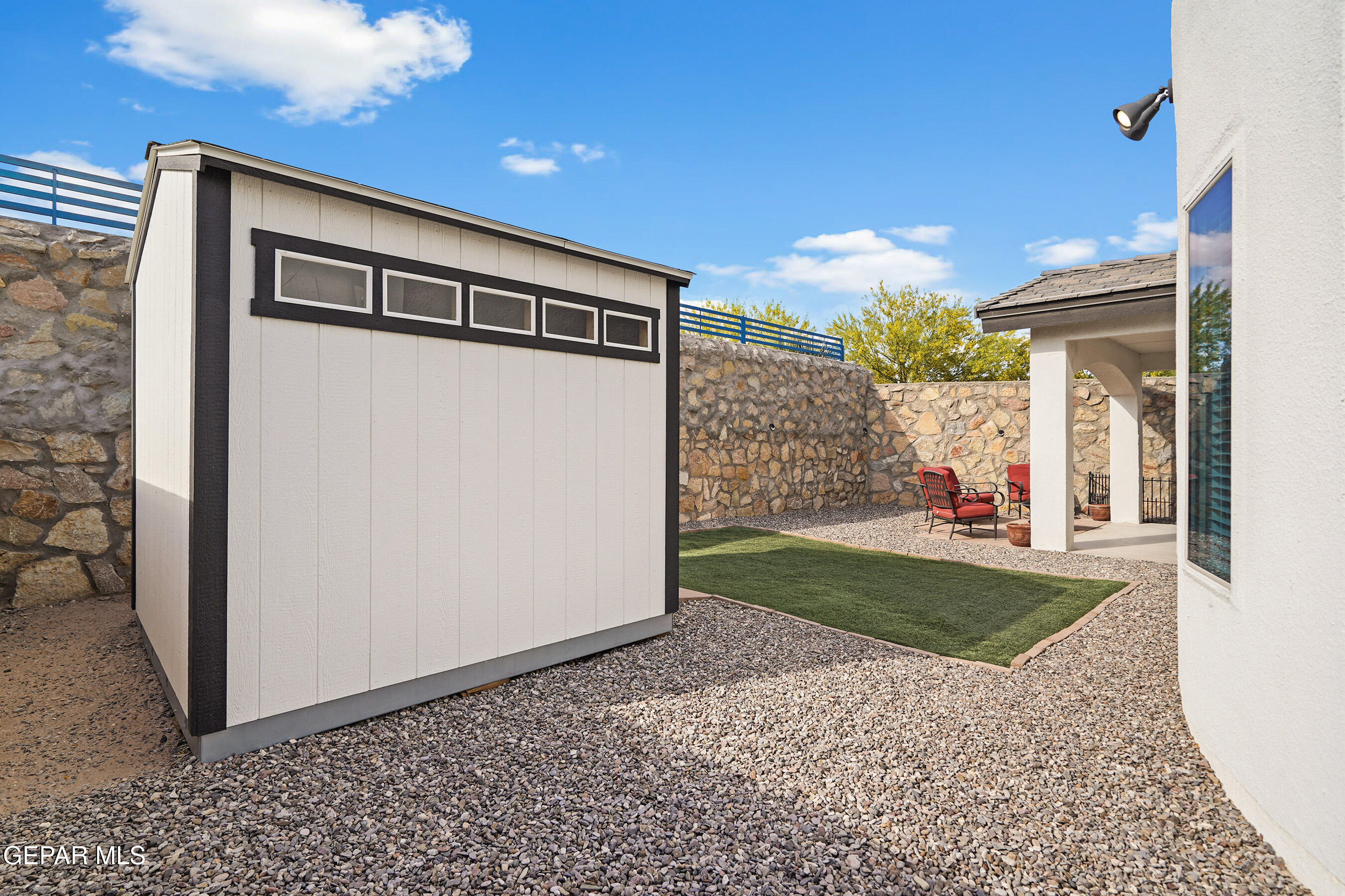 13589 Lancashire Street