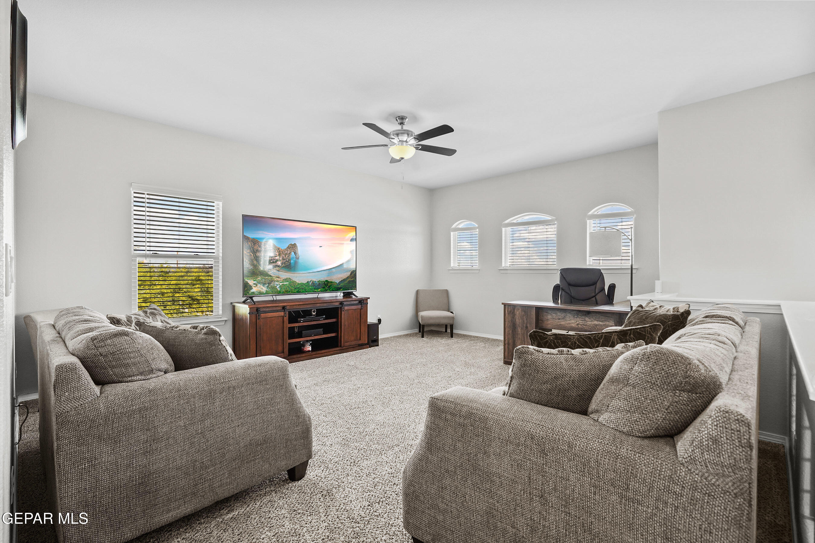 13589 Lancashire Street