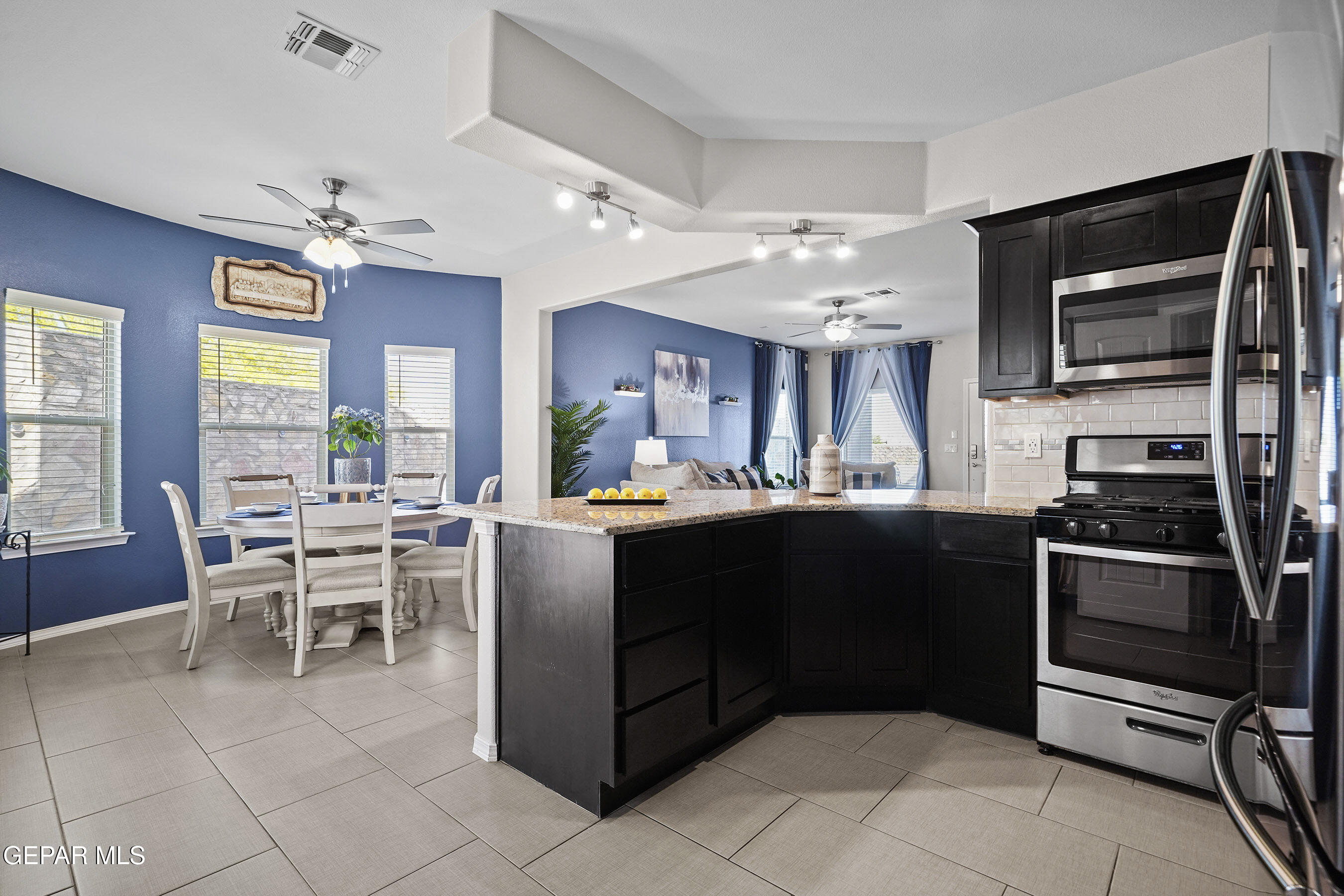 13589 Lancashire Street