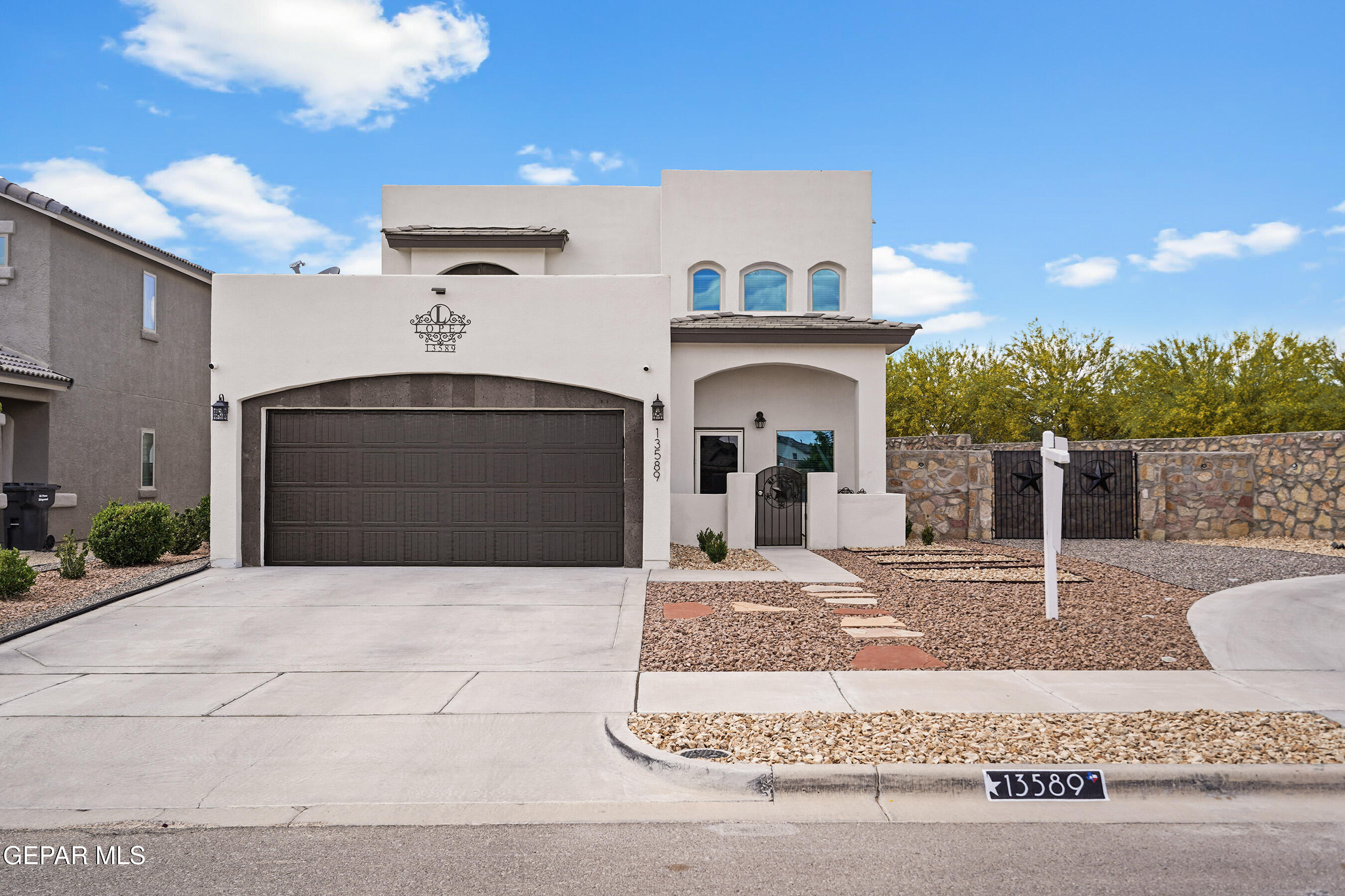 13589 Lancashire Street