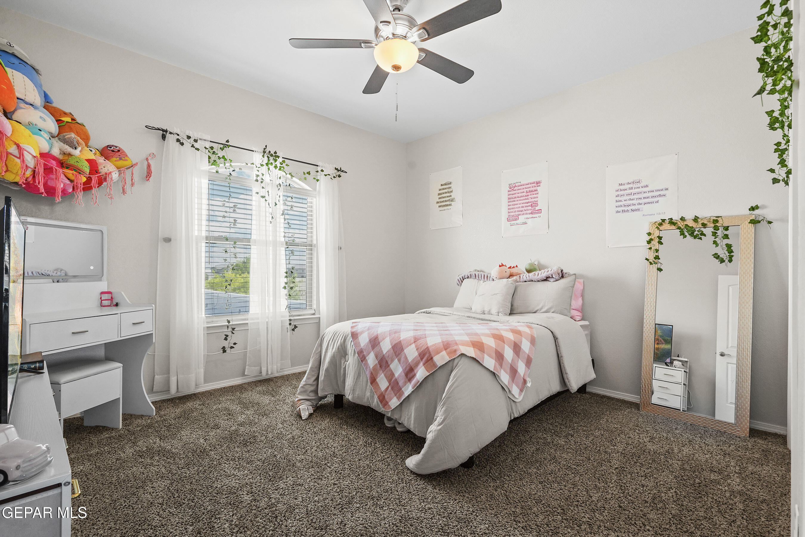 13589 Lancashire Street