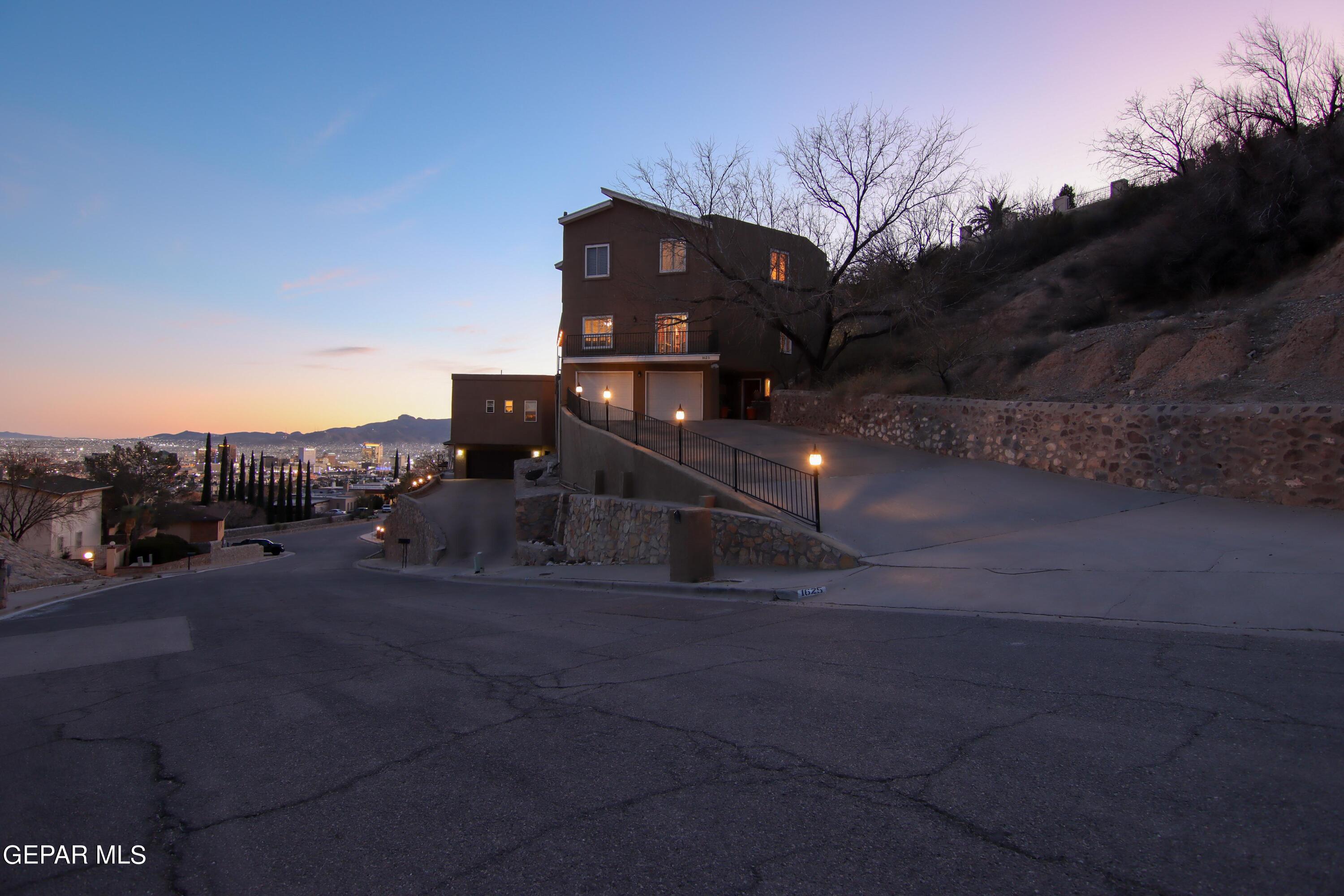 1625 Camino Bello Lane