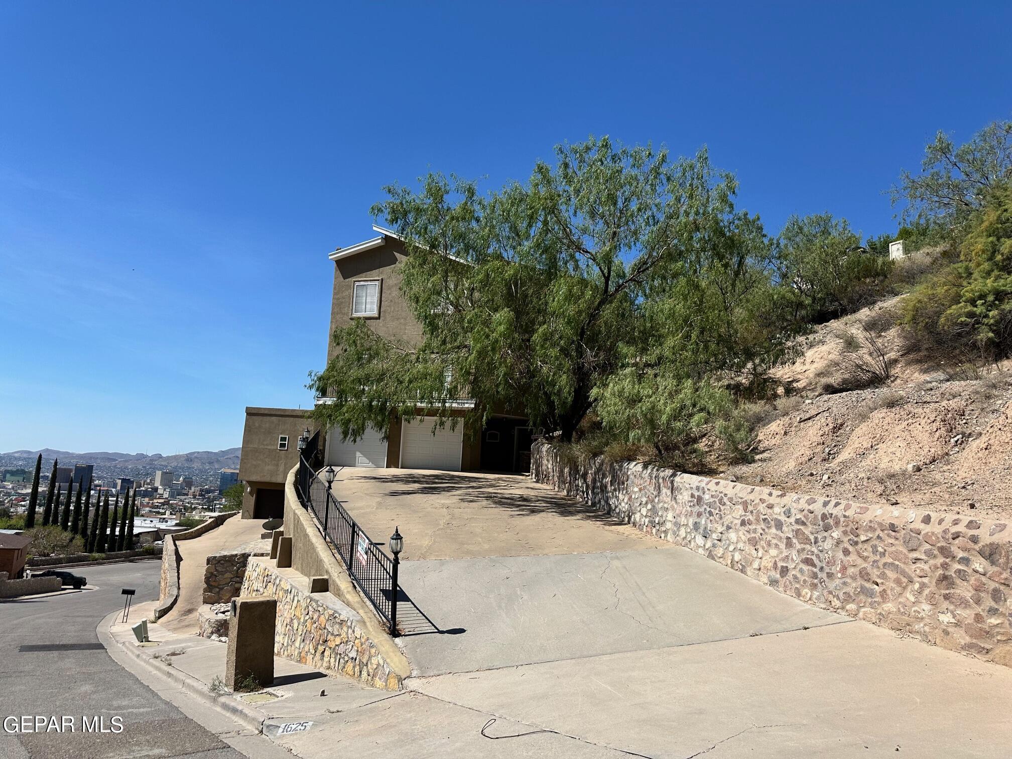 1625 Camino Bello Lane