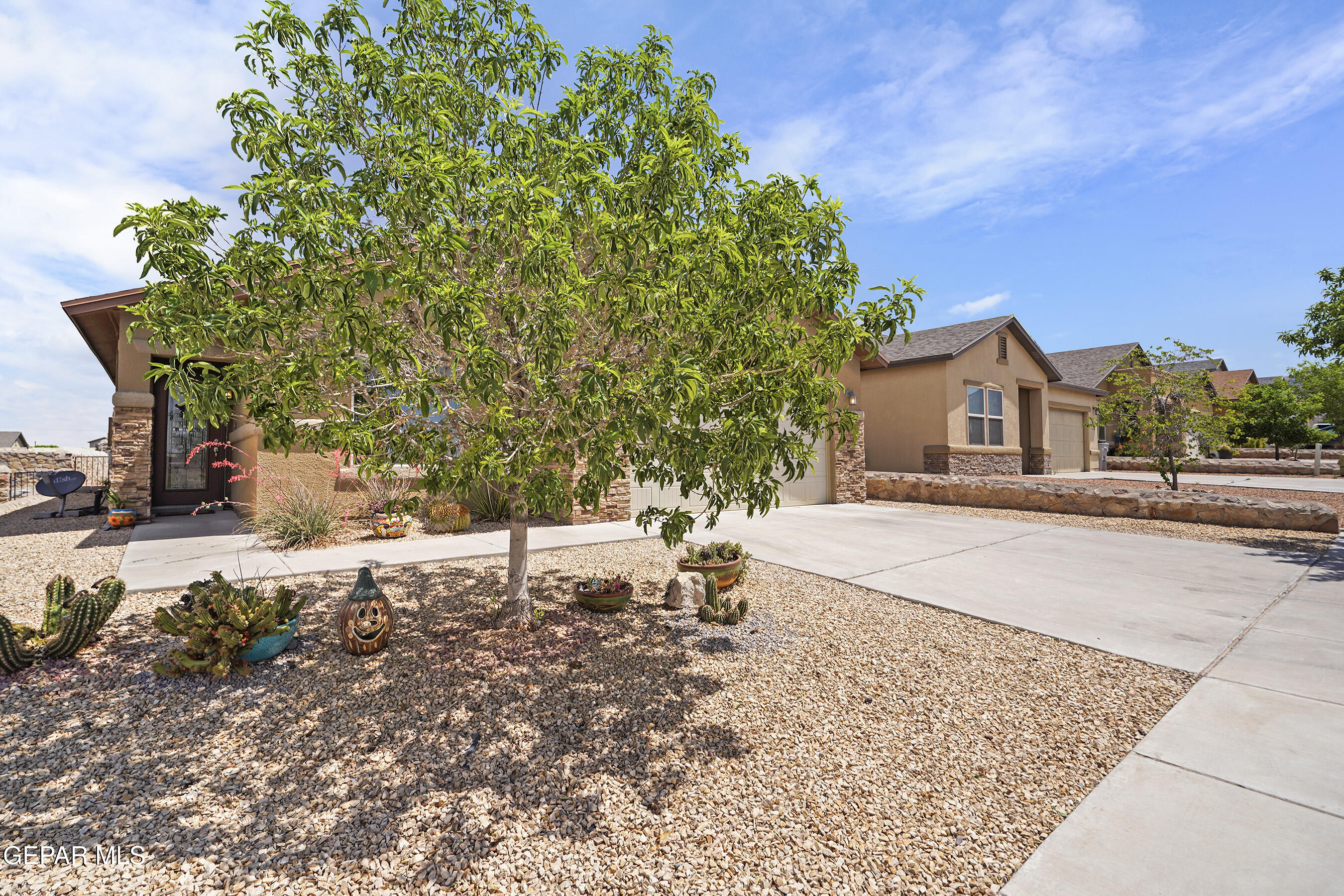 7421 DEWBERRY Drive
