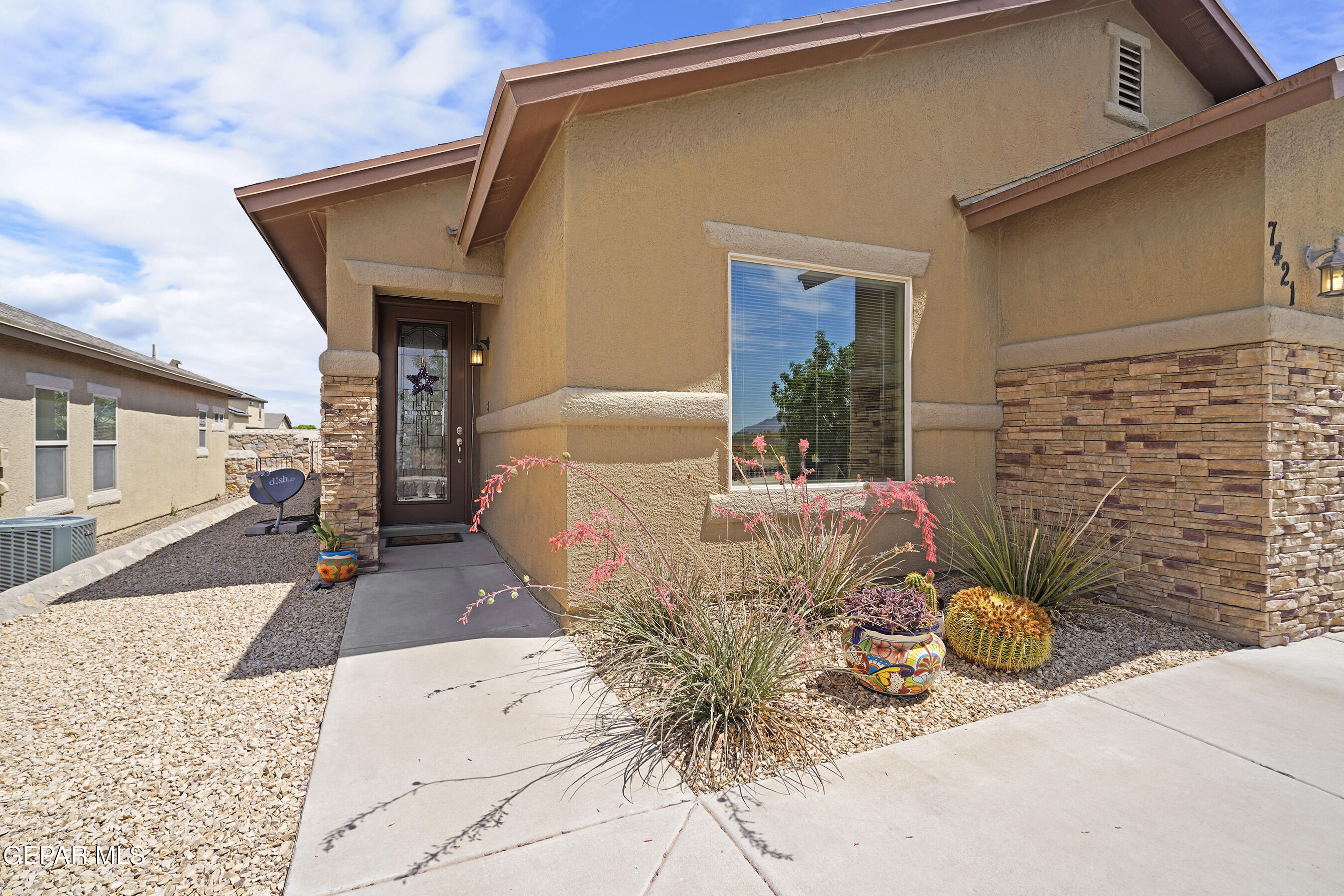 7421 DEWBERRY Drive