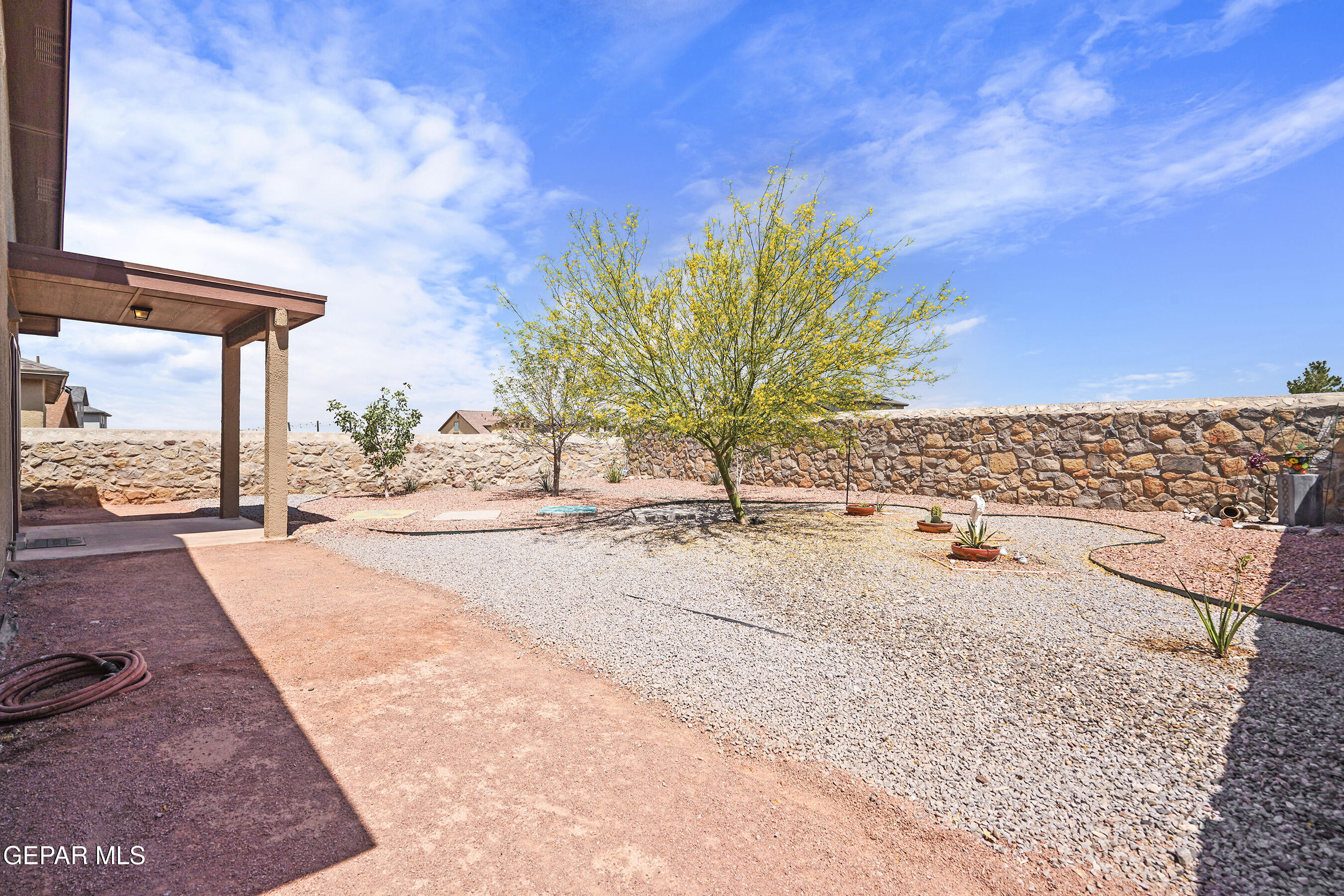 7421 DEWBERRY Drive