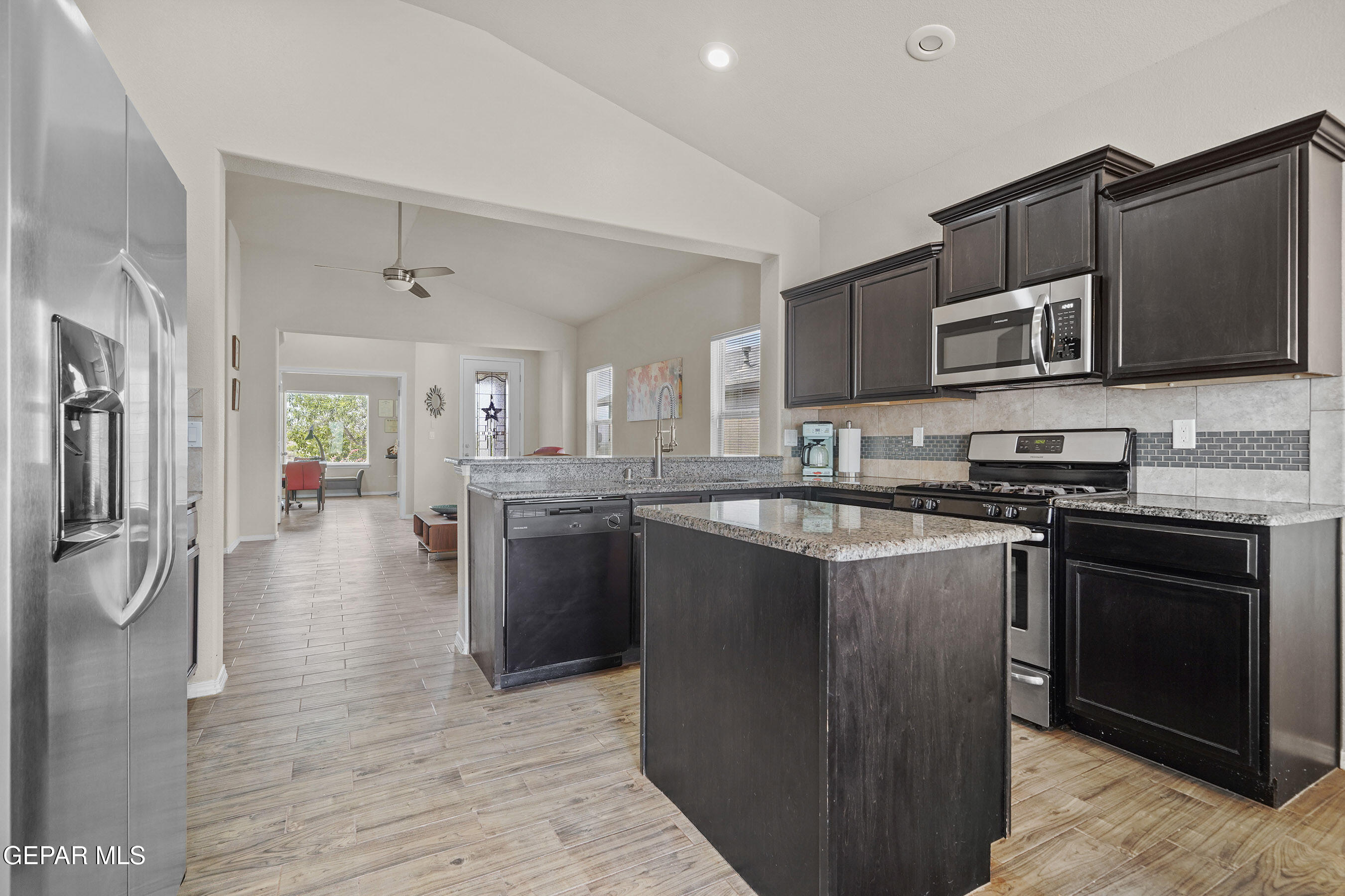 7421 DEWBERRY Drive