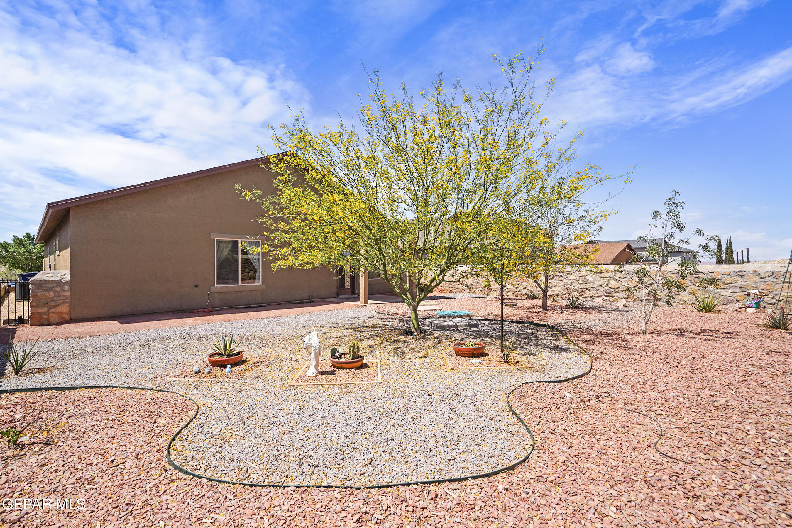 7421 DEWBERRY Drive