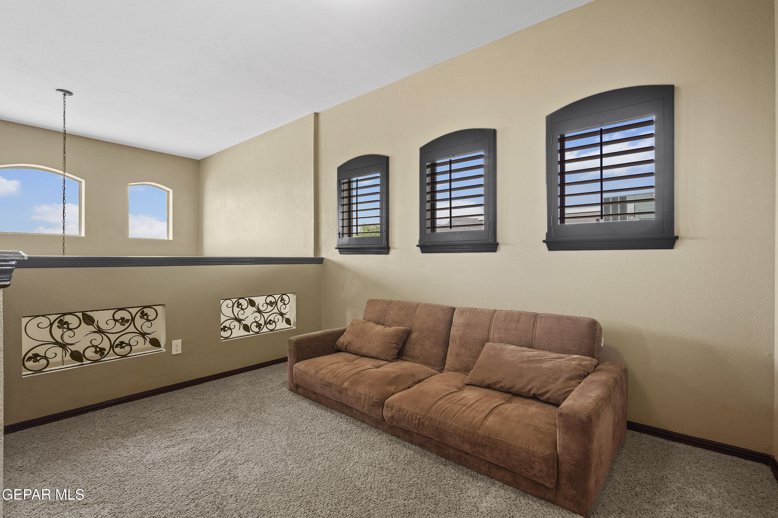 5353 JOSE DURAN Lane