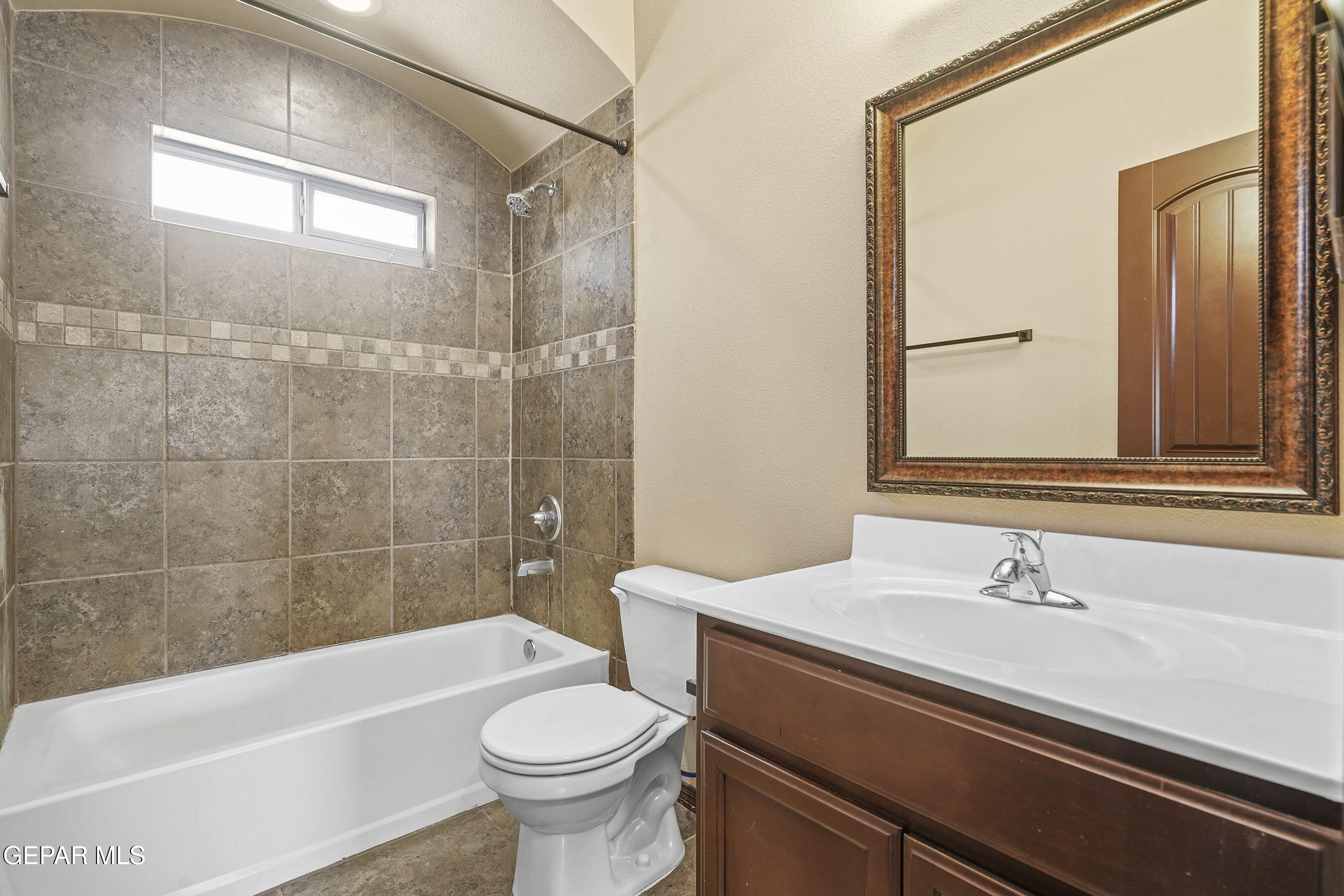 5353 JOSE DURAN Lane