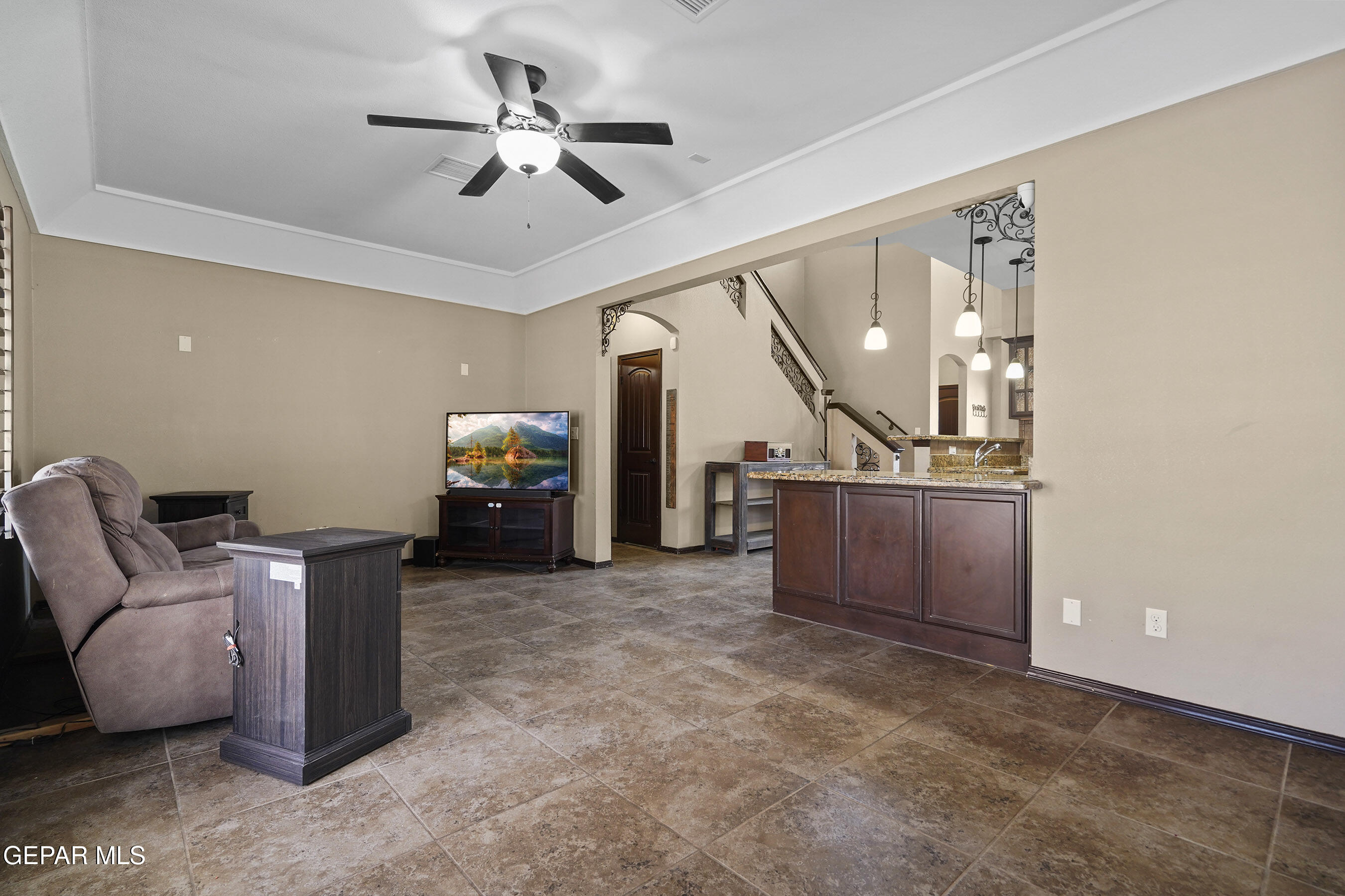 5353 JOSE DURAN Lane