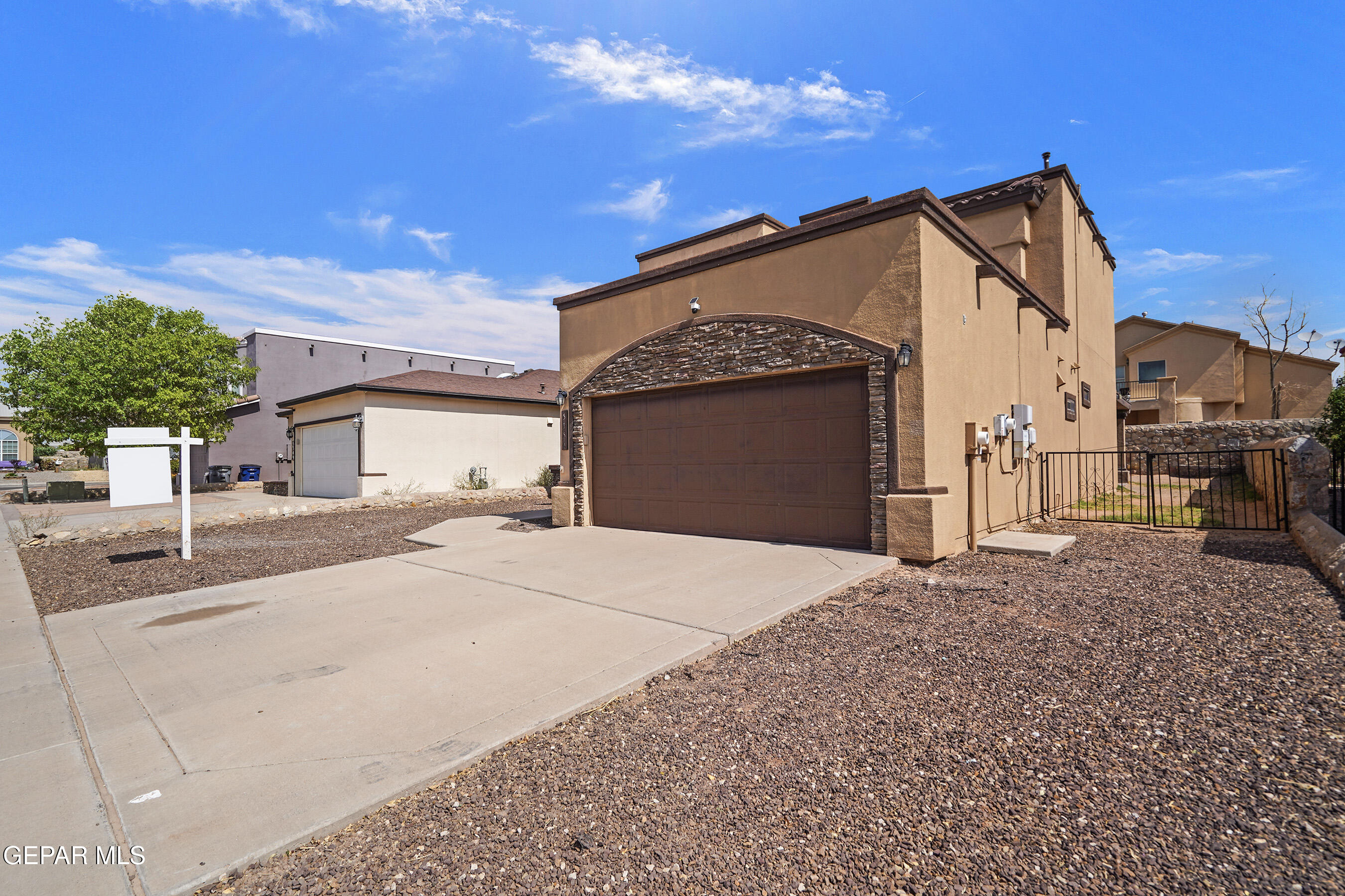 5353 JOSE DURAN Lane