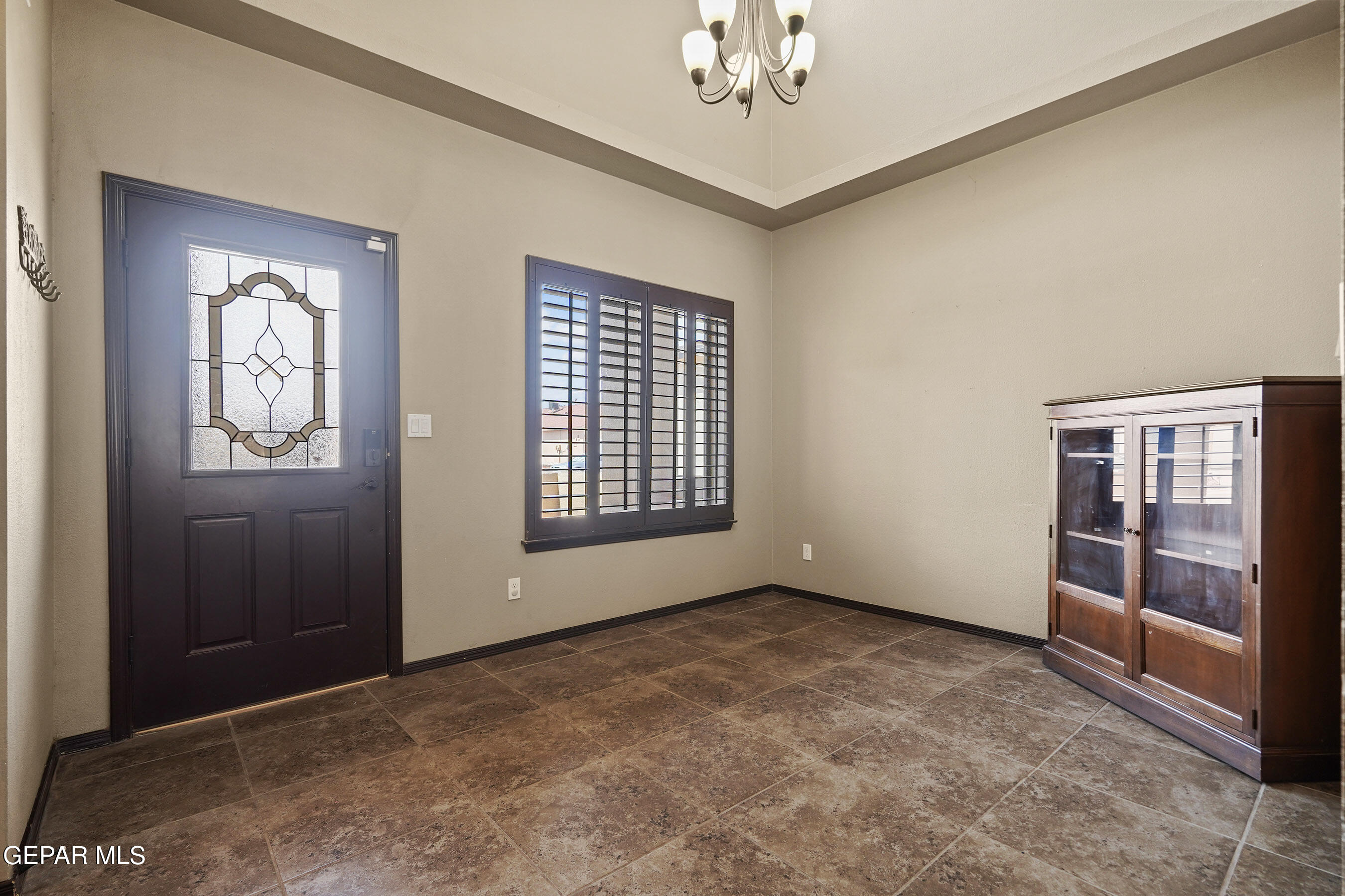5353 JOSE DURAN Lane