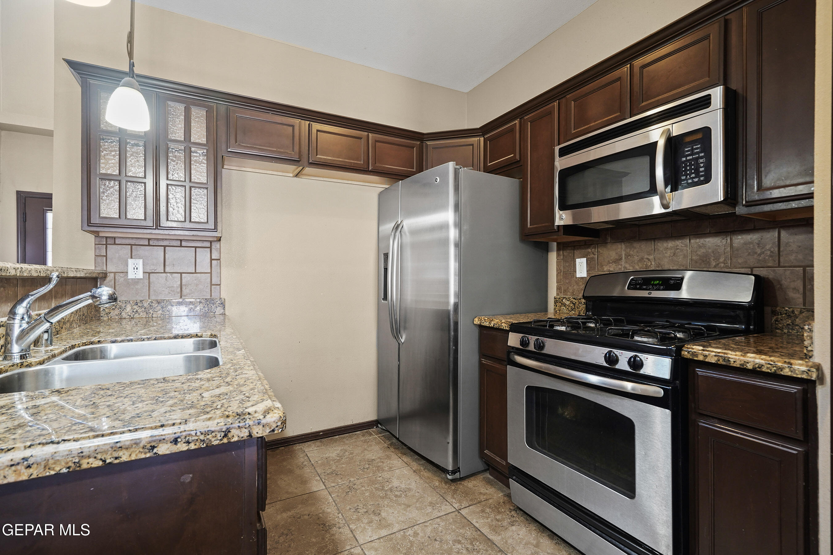 5353 JOSE DURAN Lane