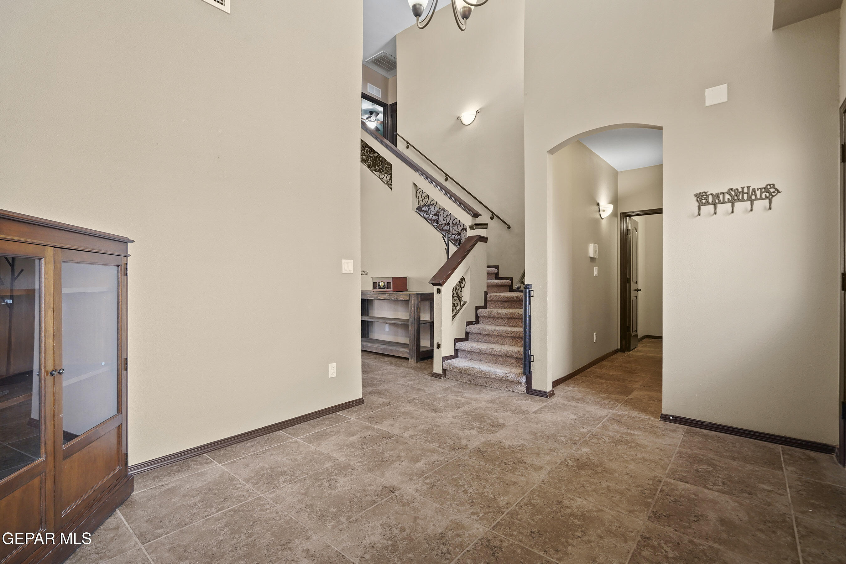 5353 JOSE DURAN Lane