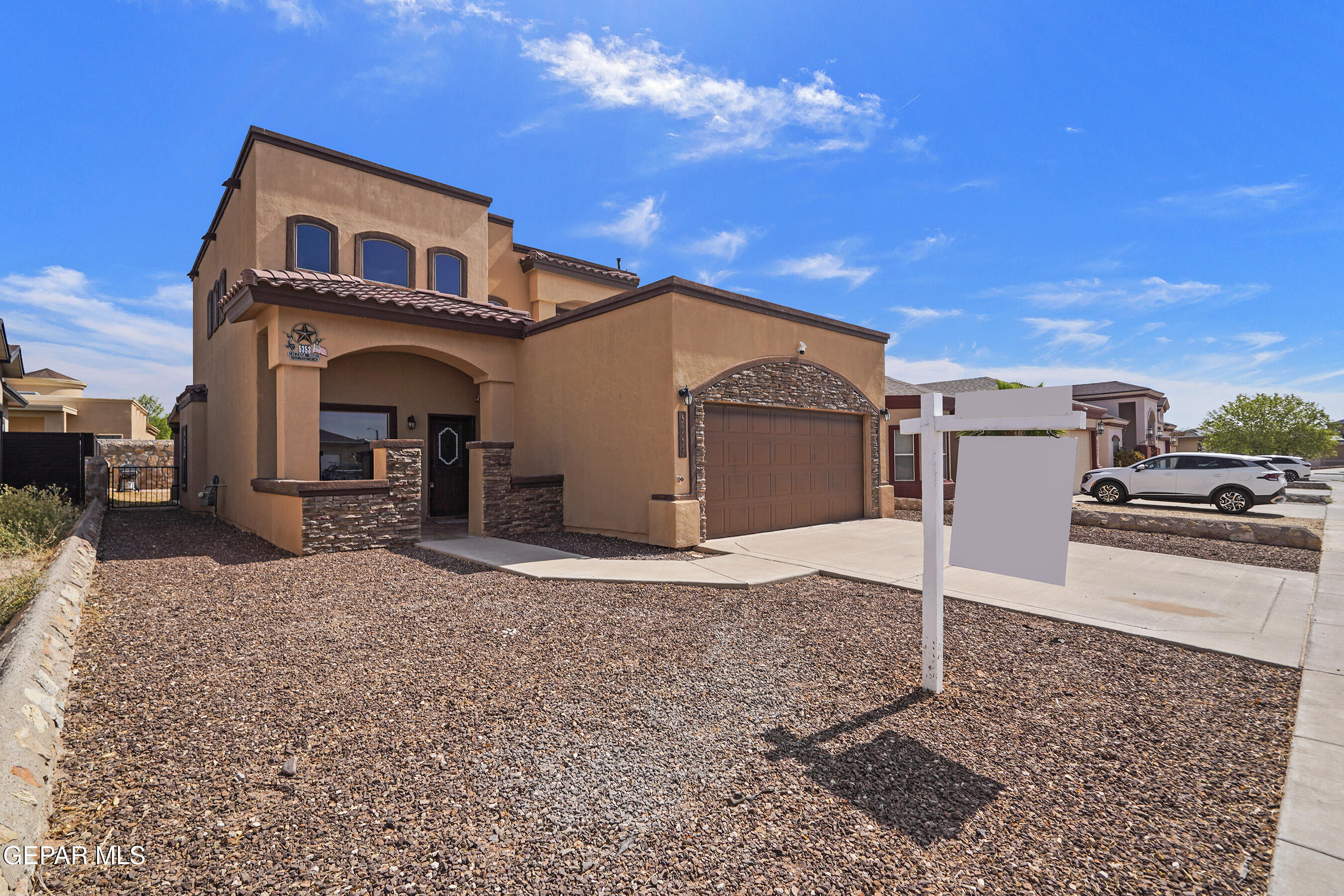 5353 JOSE DURAN Lane