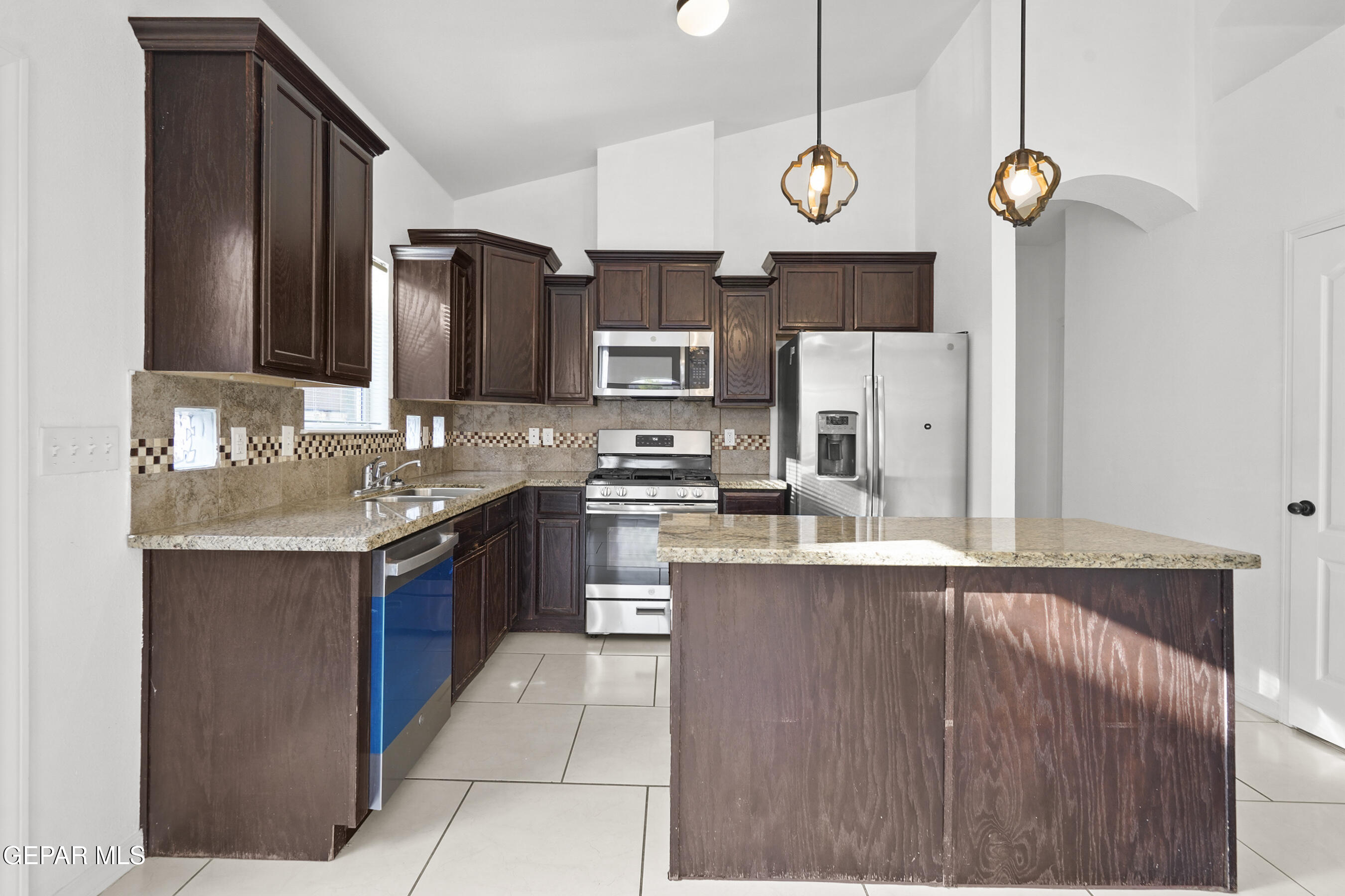 14218 CHARLES POLLOCK Avenue