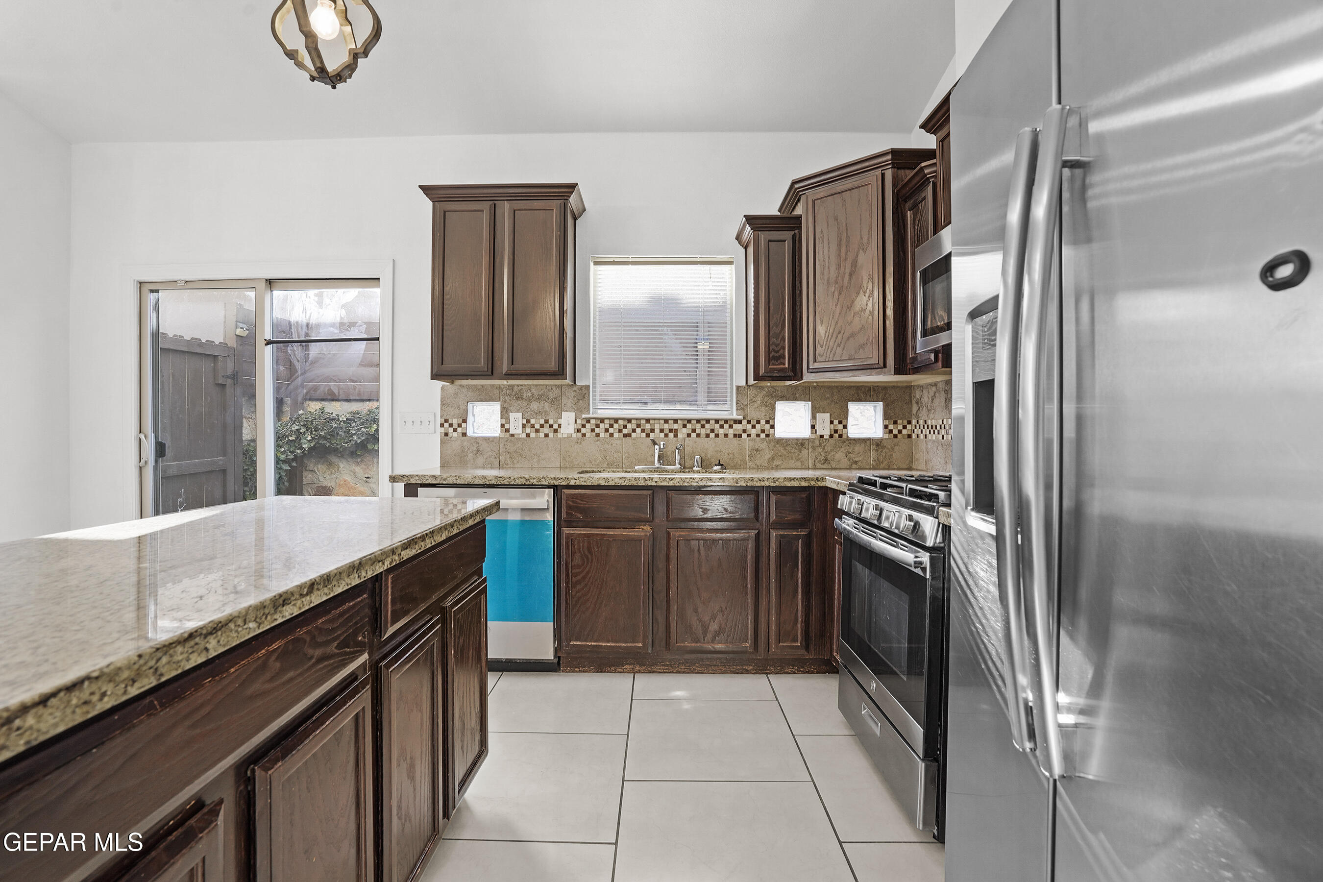 14218 CHARLES POLLOCK Avenue