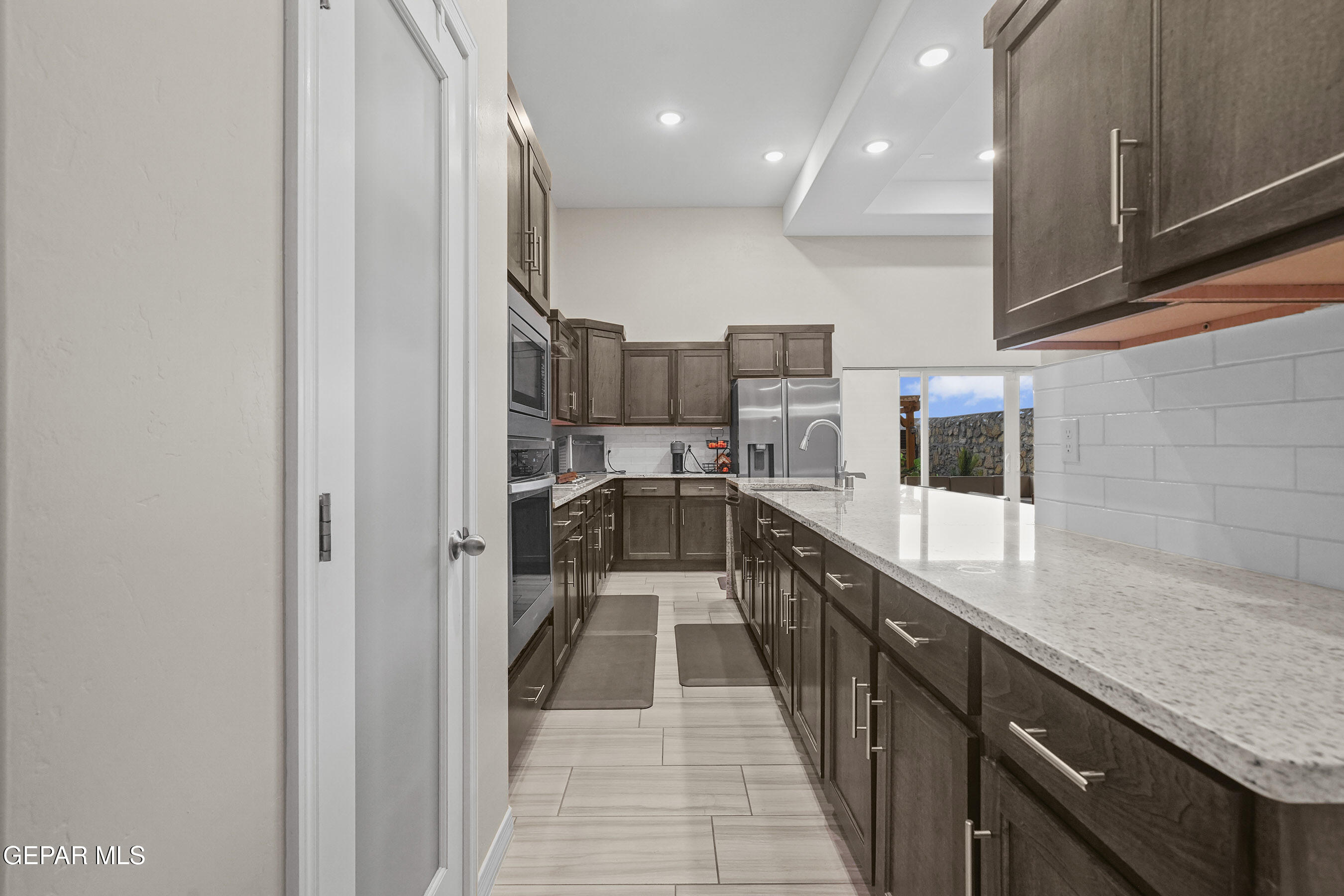 2305 ENCHANTED QUAIL