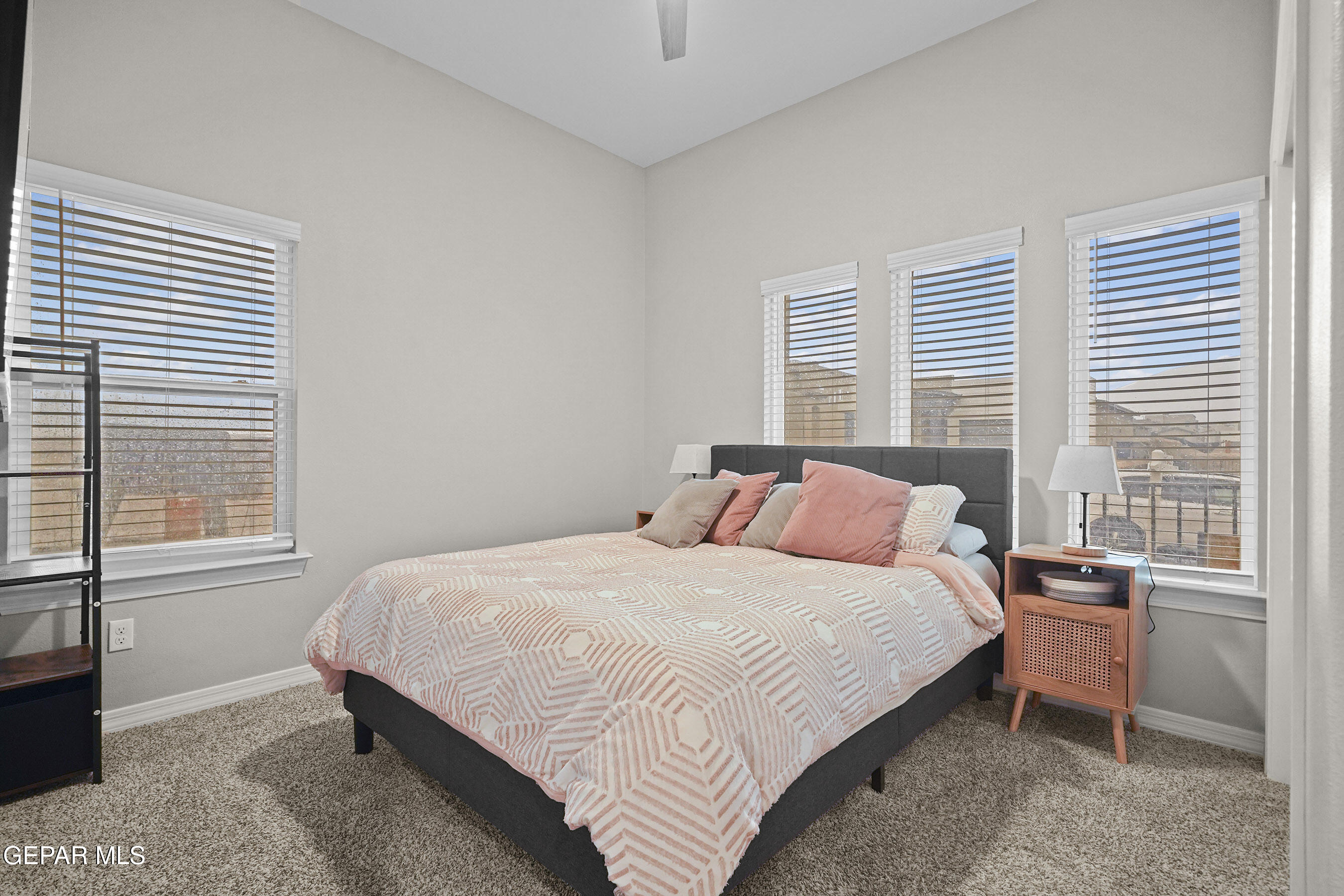 2305 ENCHANTED QUAIL