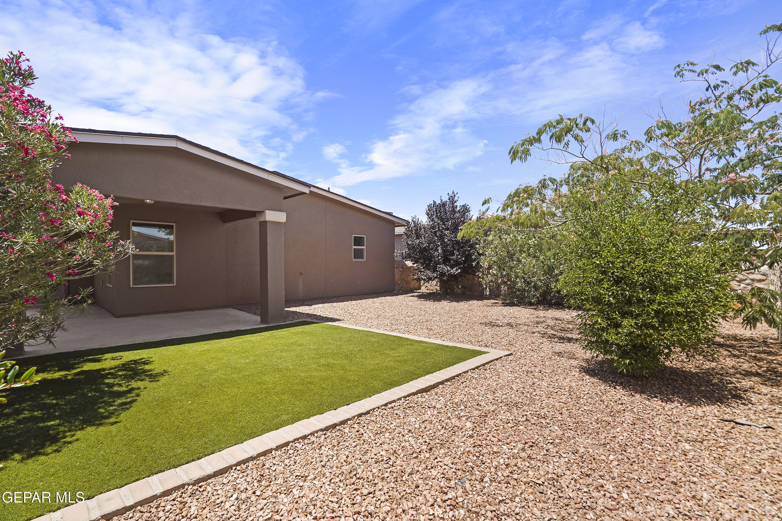 14181 PEYTON EDWARDS Avenue